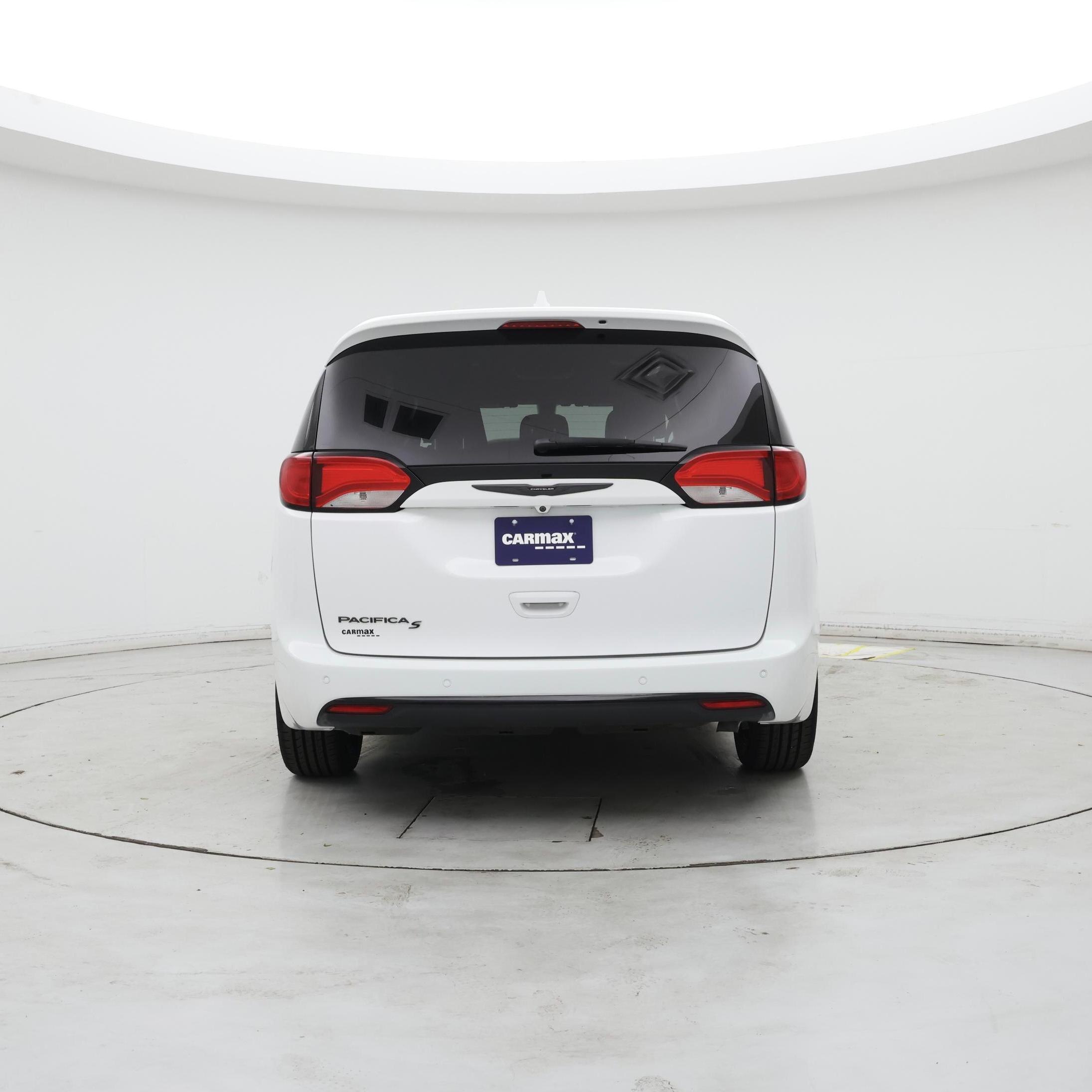 Thumbnail: 2019 Chrysler Pacifica - 6