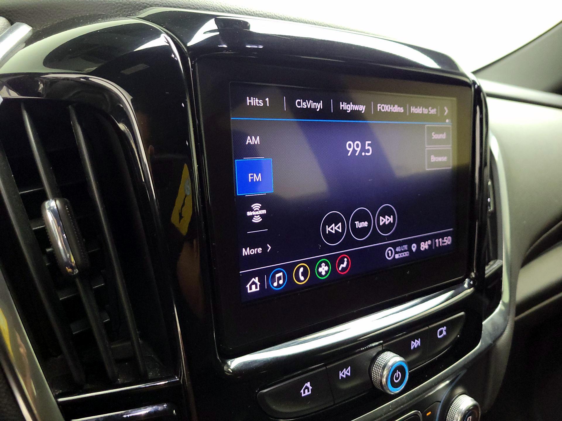 Thumbnail: 2023 Chevrolet Traverse - 15
