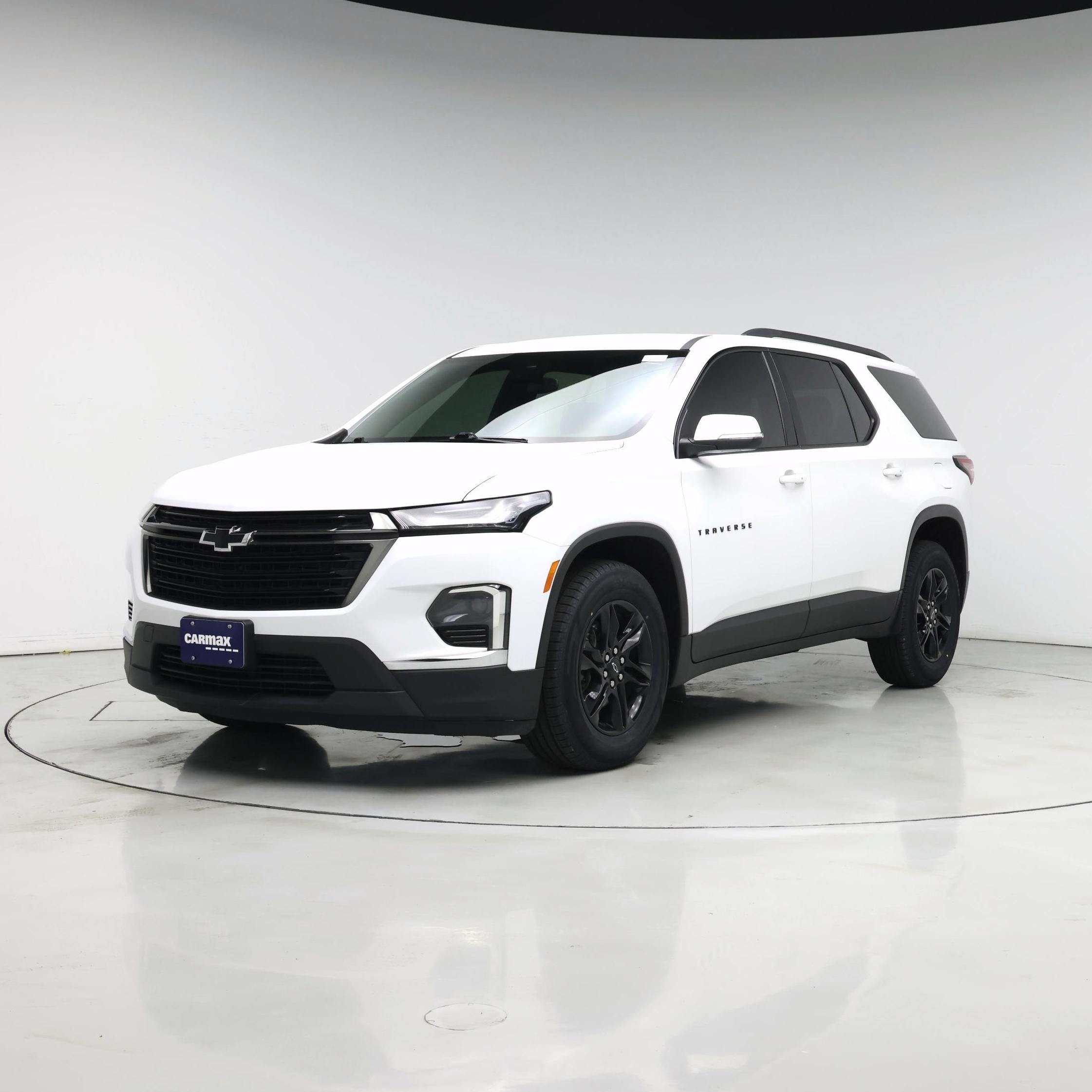 Thumbnail: 2023 Chevrolet Traverse - 4