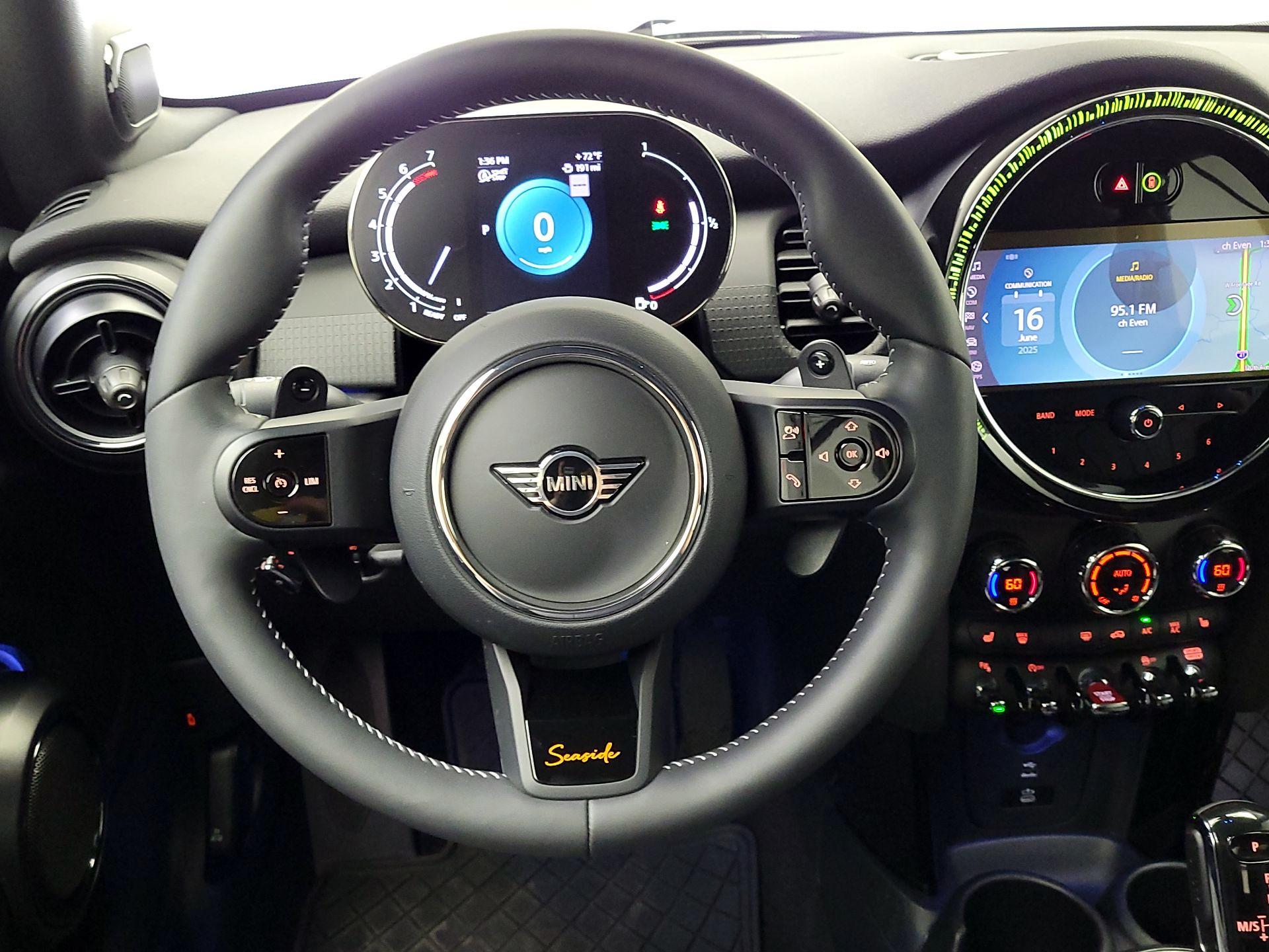 Thumbnail: 2024 MINI Cooper - 10