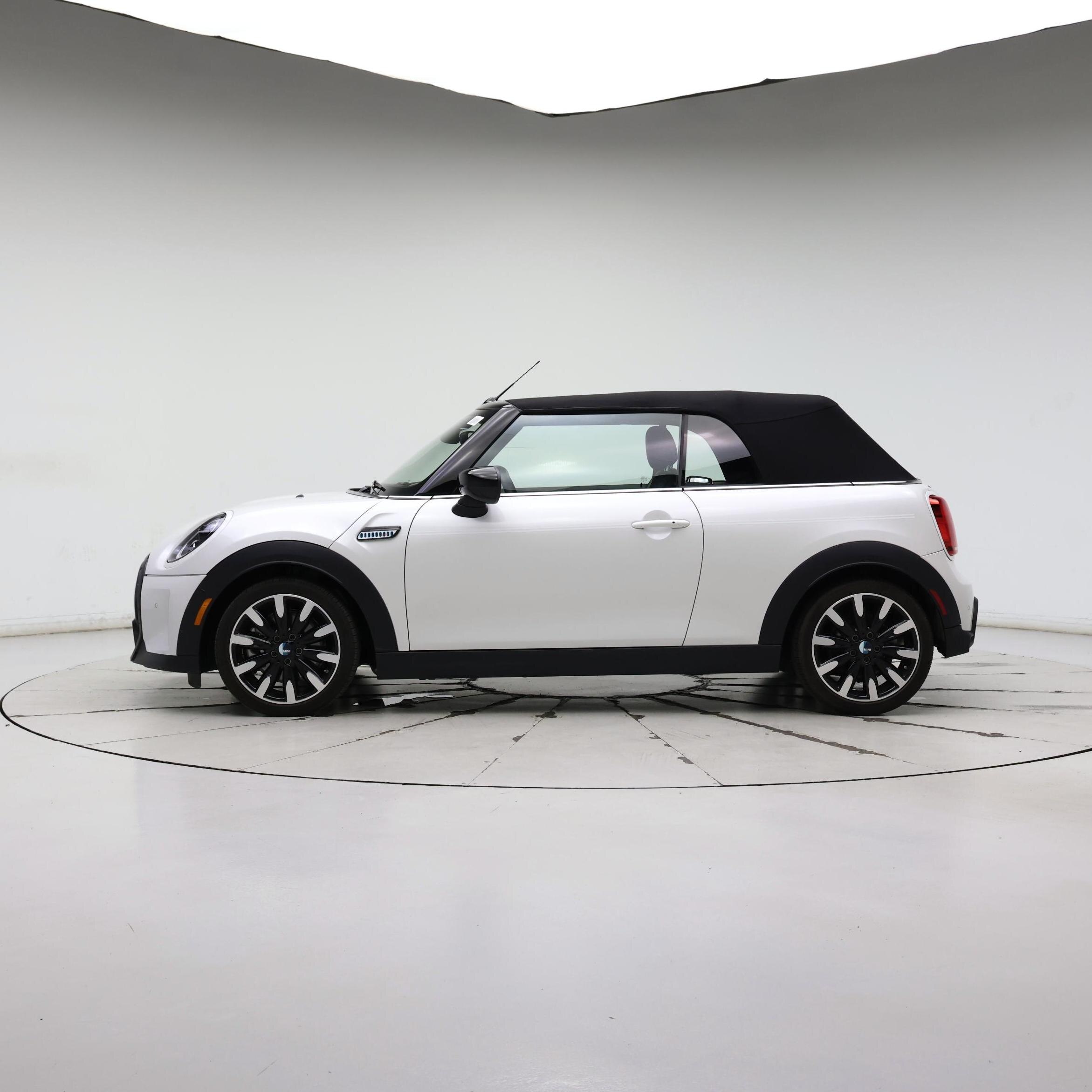 Thumbnail: 2024 MINI Cooper - 3