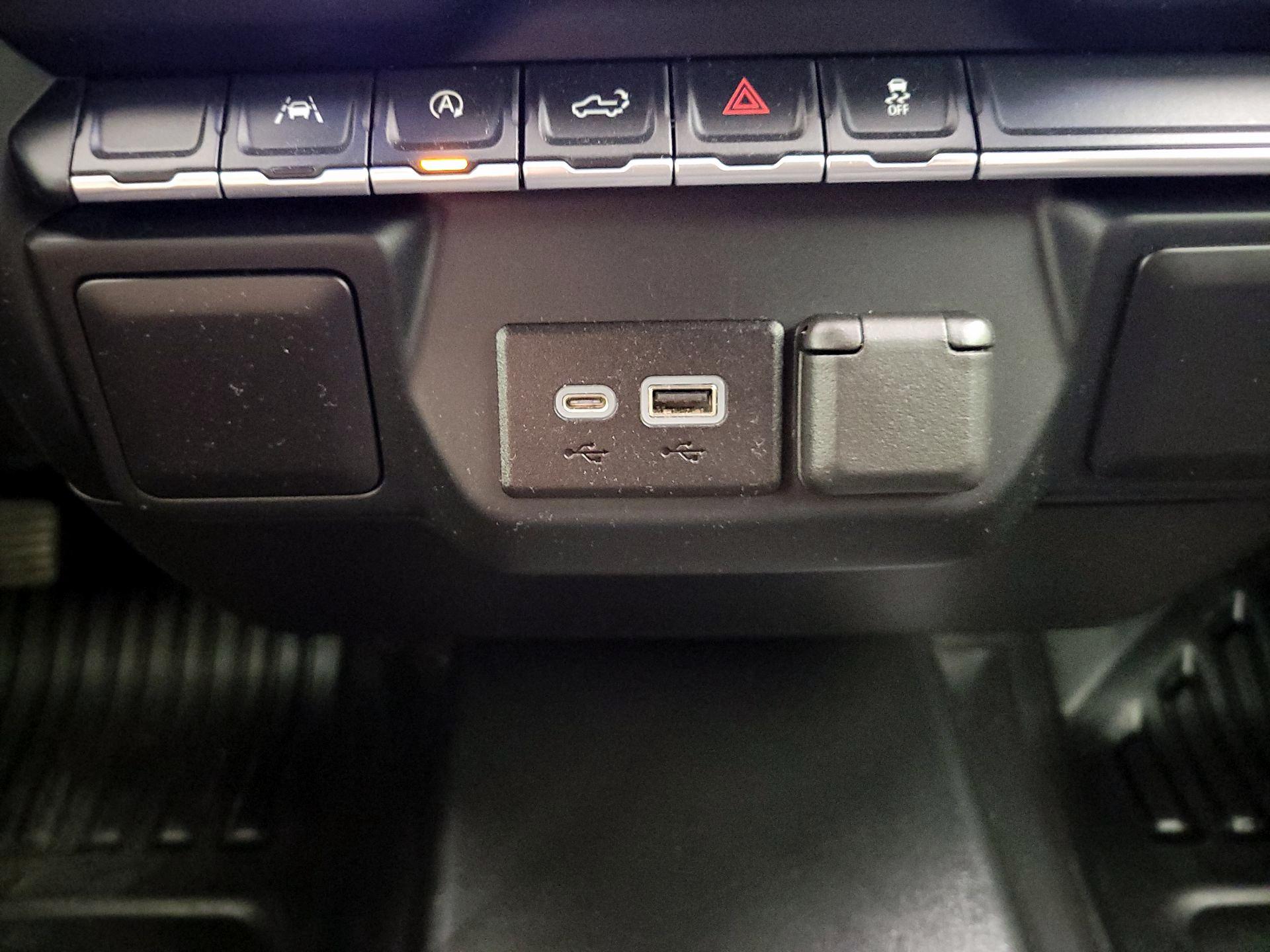 Thumbnail: 2023 GMC Sierra 1500 - 18