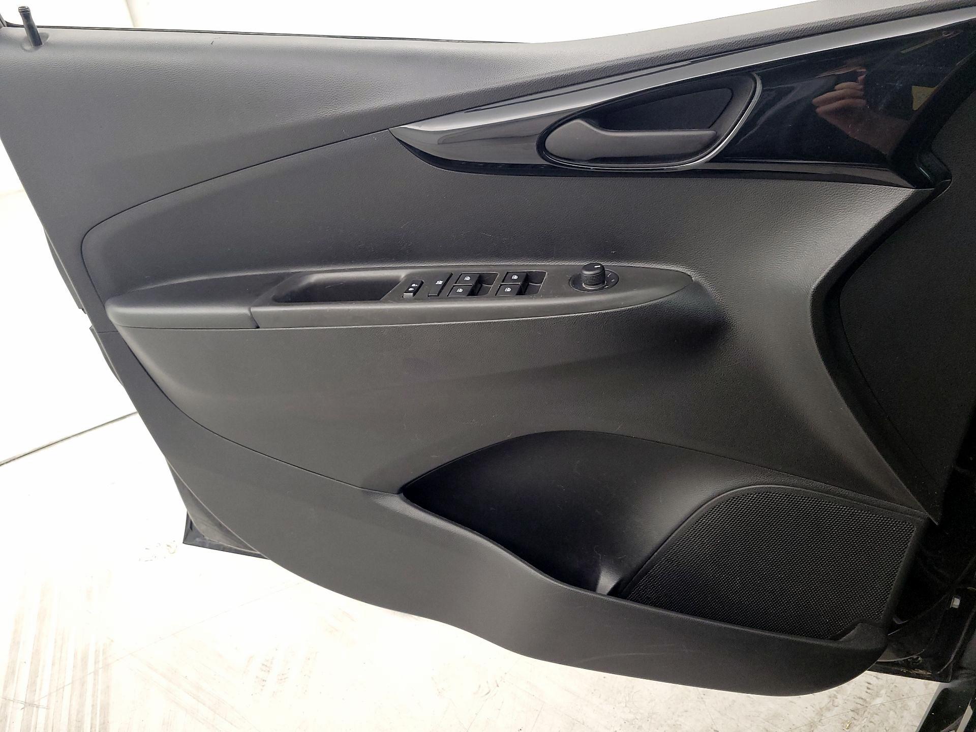 Thumbnail: 2020 Chevrolet Spark - 12