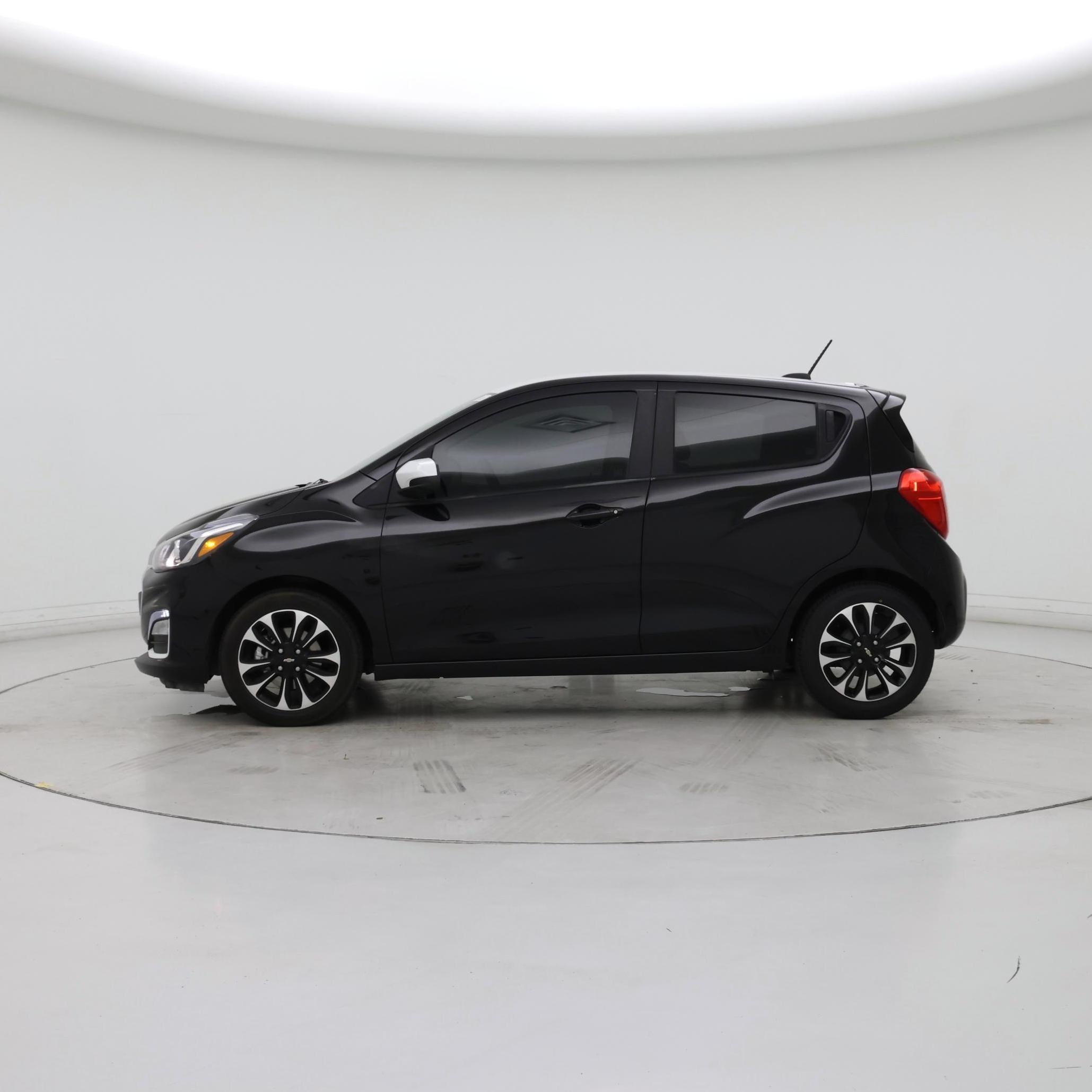 Thumbnail: 2020 Chevrolet Spark - 3