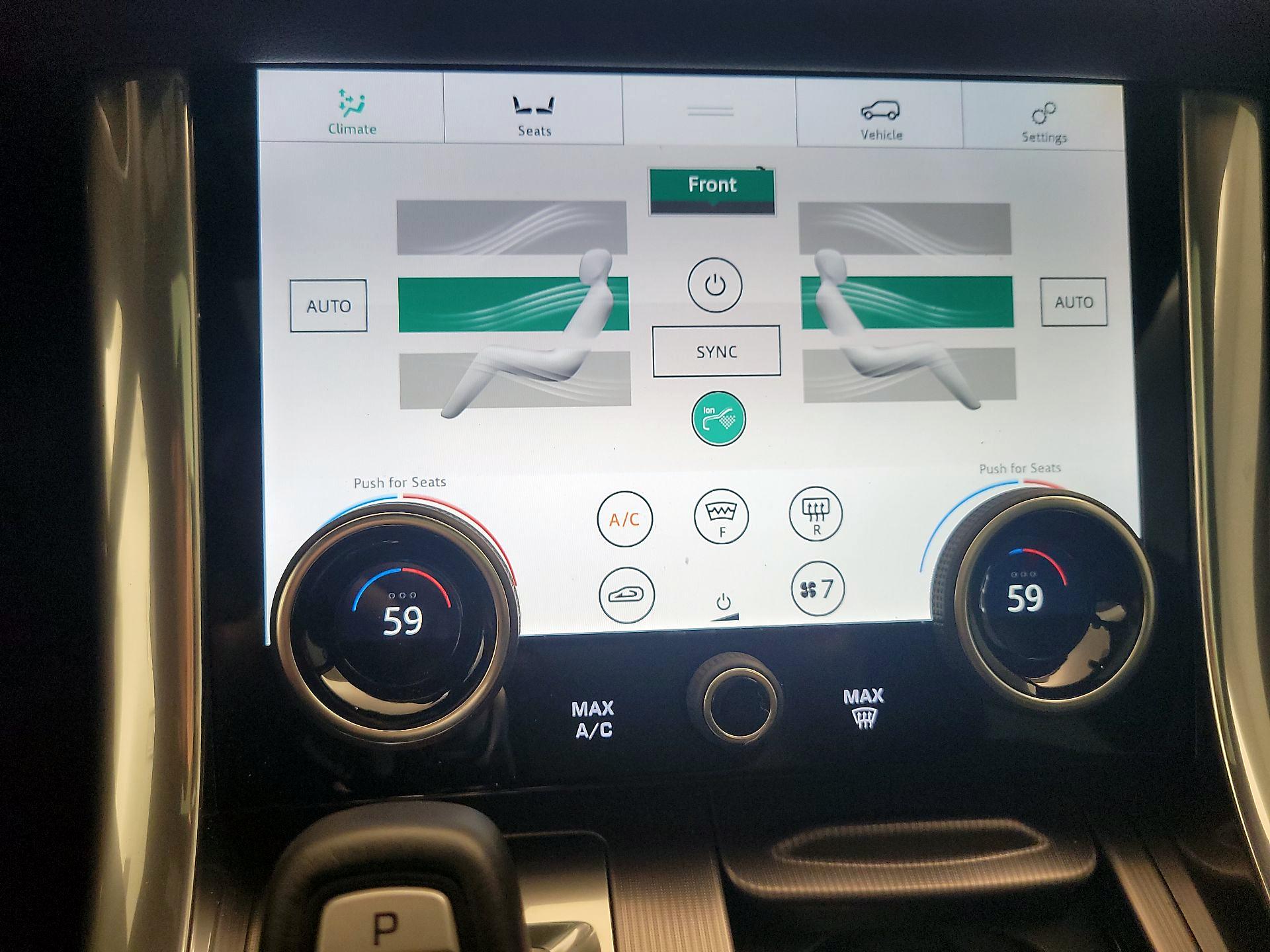 Thumbnail: 2018 Land Rover Range Rover Sport - 17