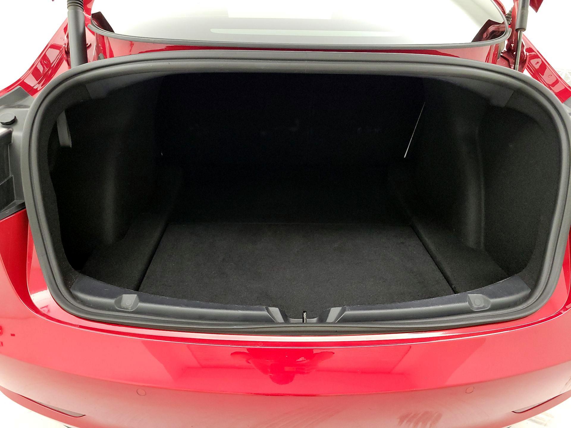 Thumbnail: 2022 Tesla Model 3 - 19