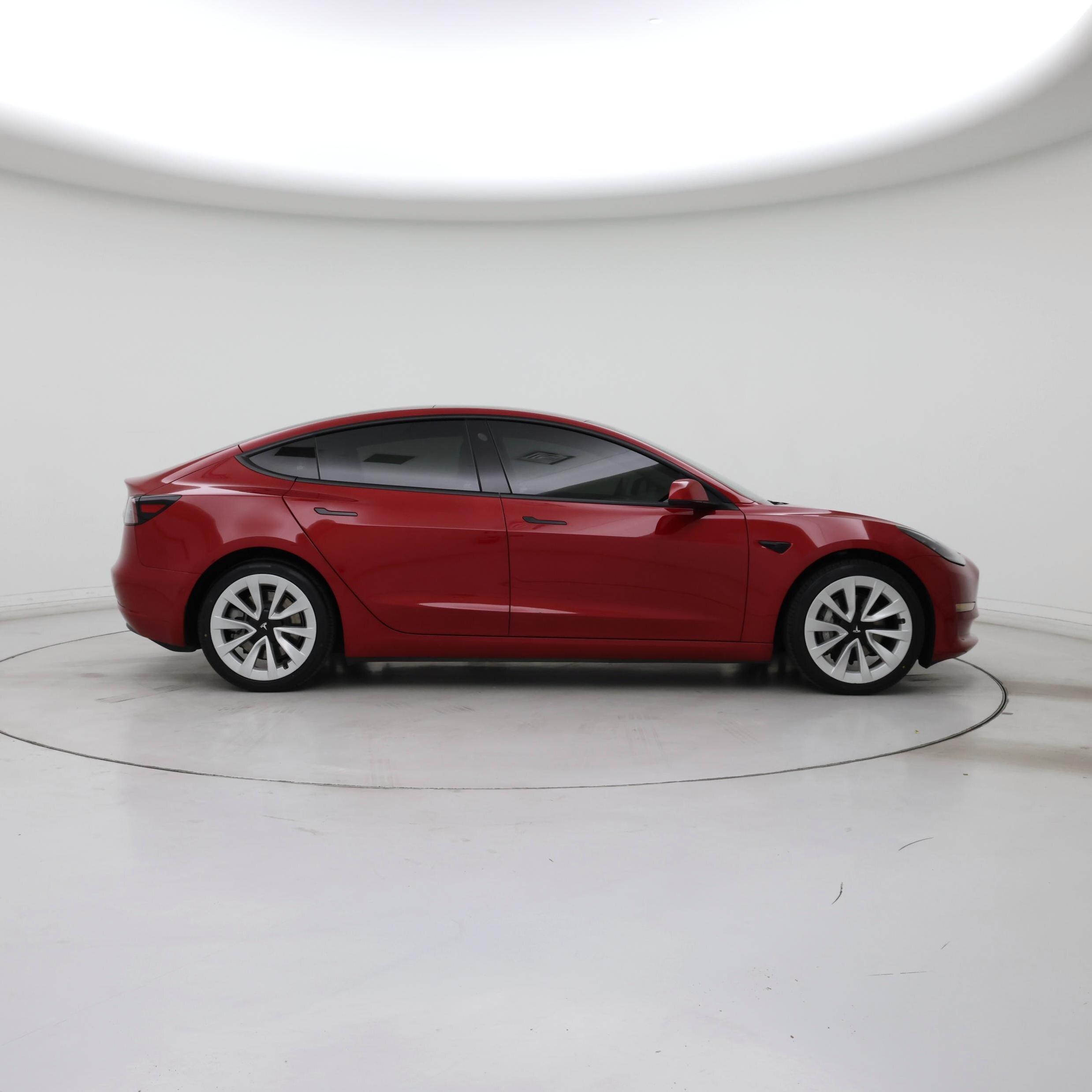 Thumbnail: 2022 Tesla Model 3 - 7