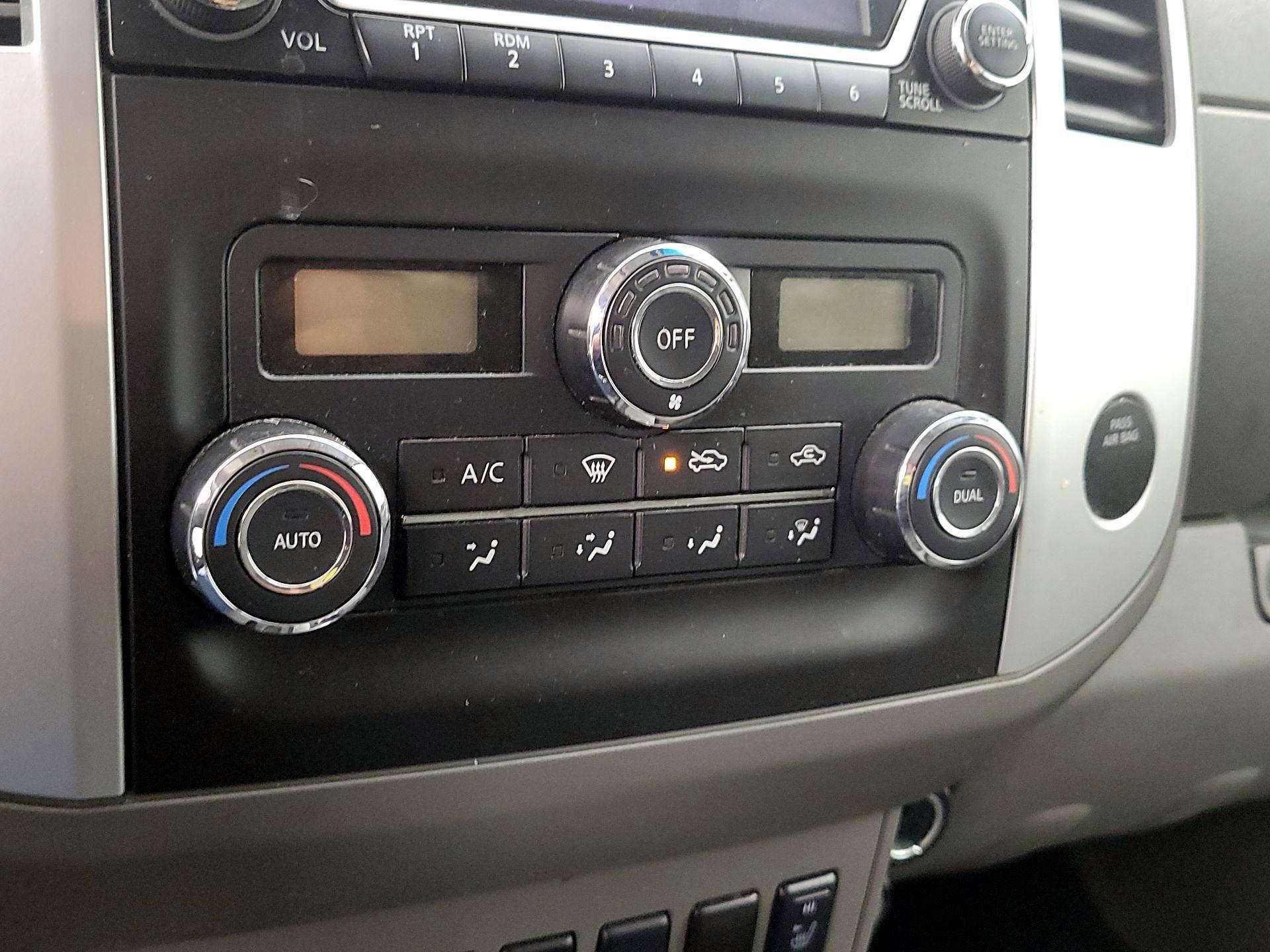 Thumbnail: 2016 Nissan Frontier - 16