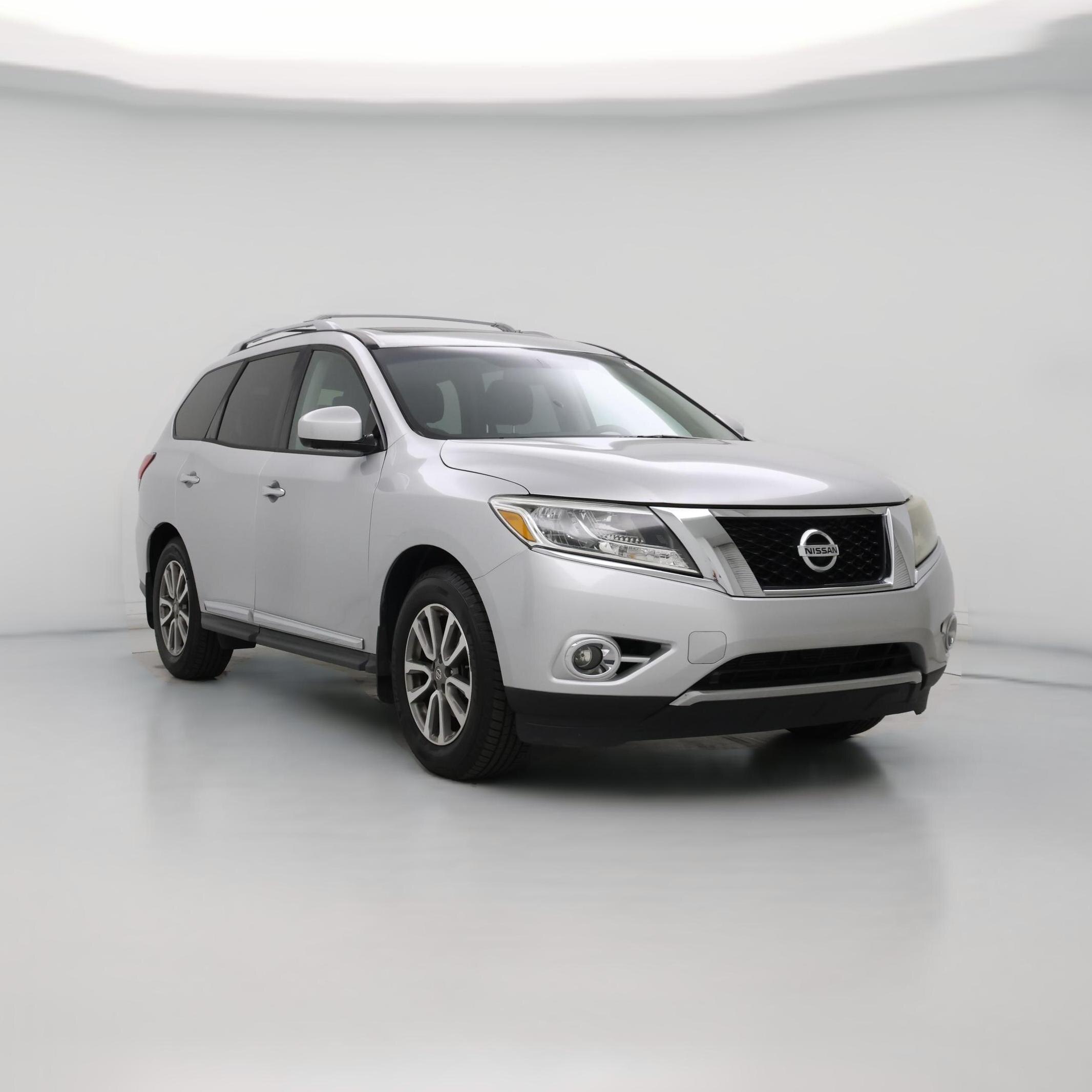 Thumbnail: 2015 Nissan Pathfinder - 1