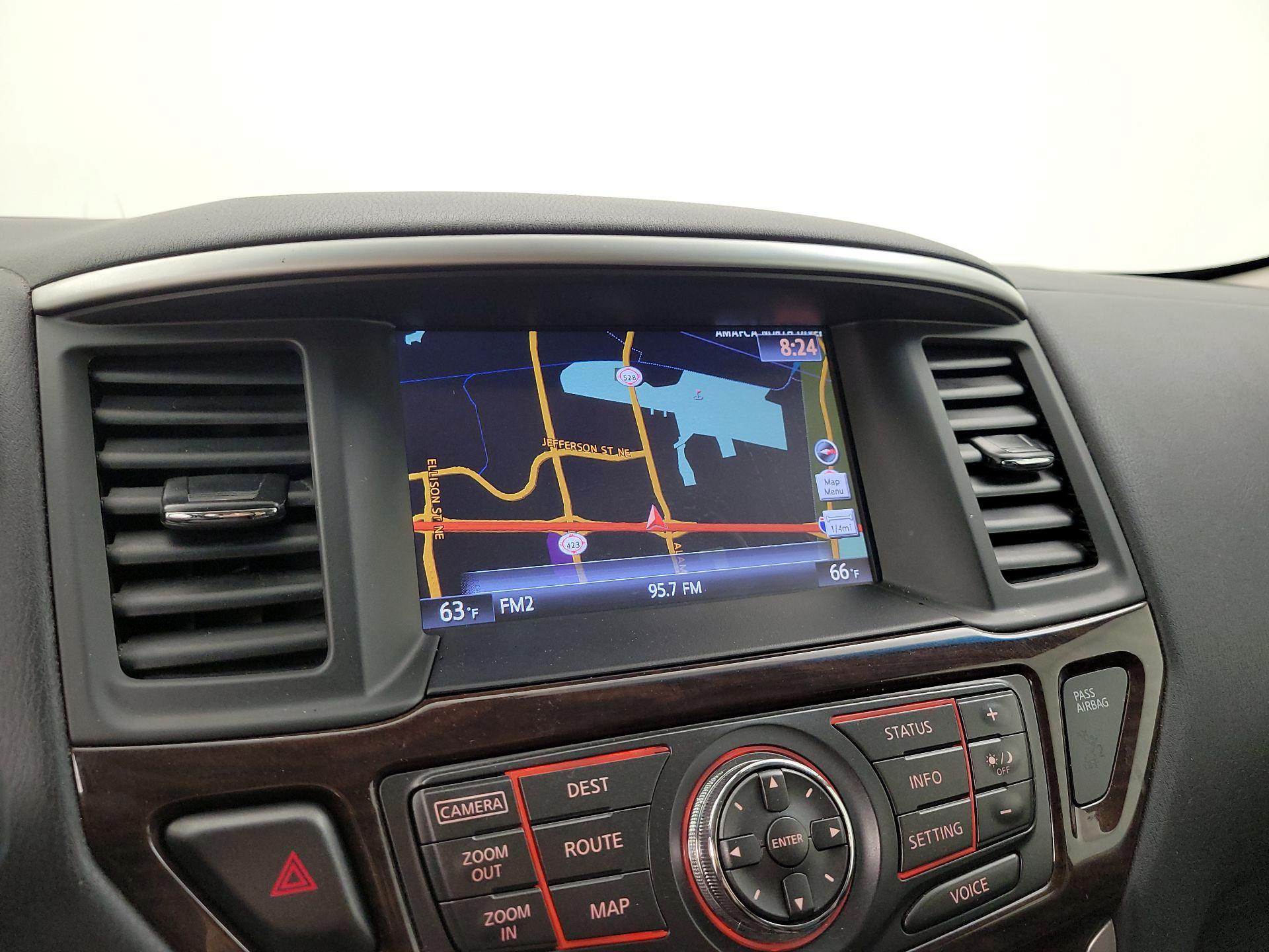 Thumbnail: 2015 Nissan Pathfinder - 14