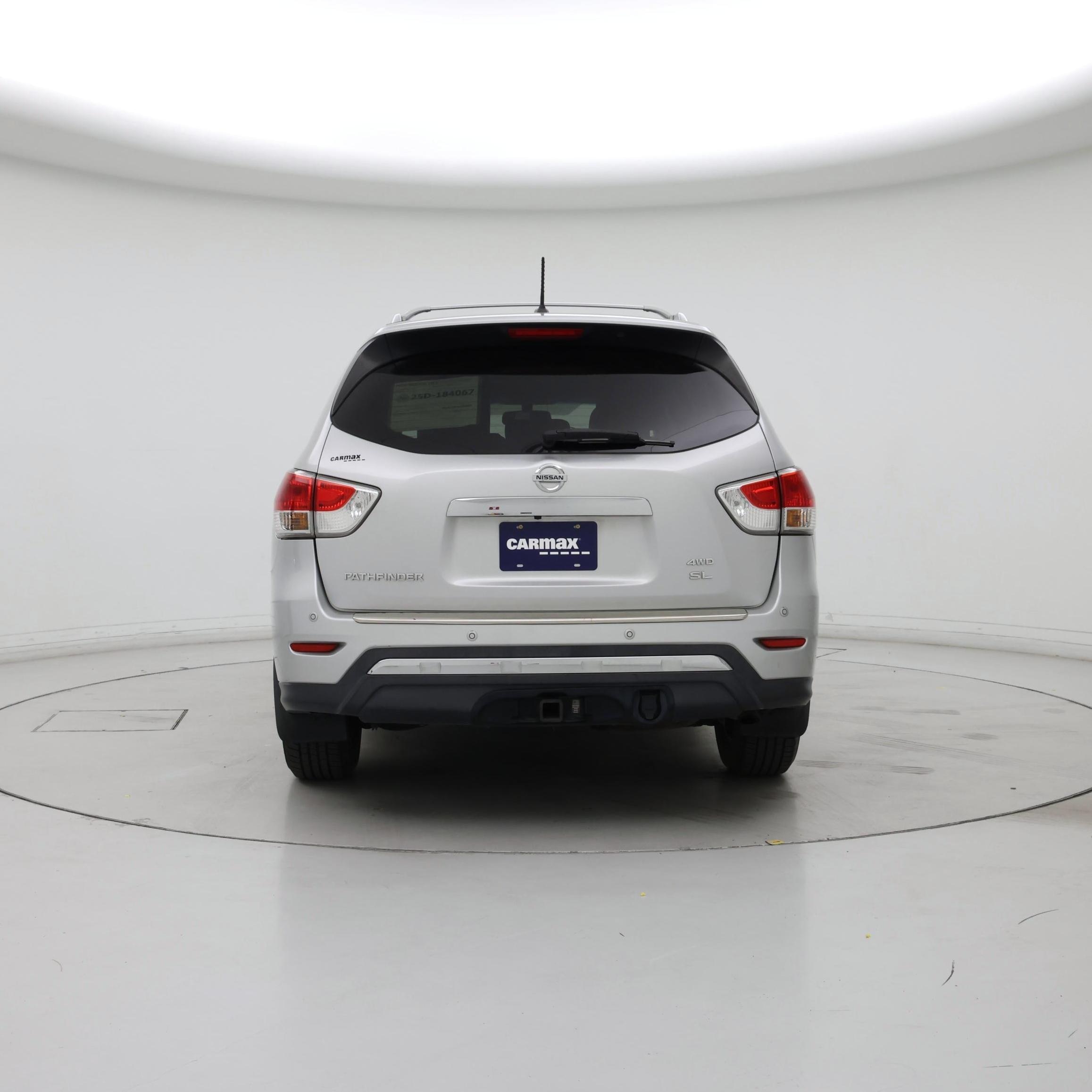 Thumbnail: 2015 Nissan Pathfinder - 6