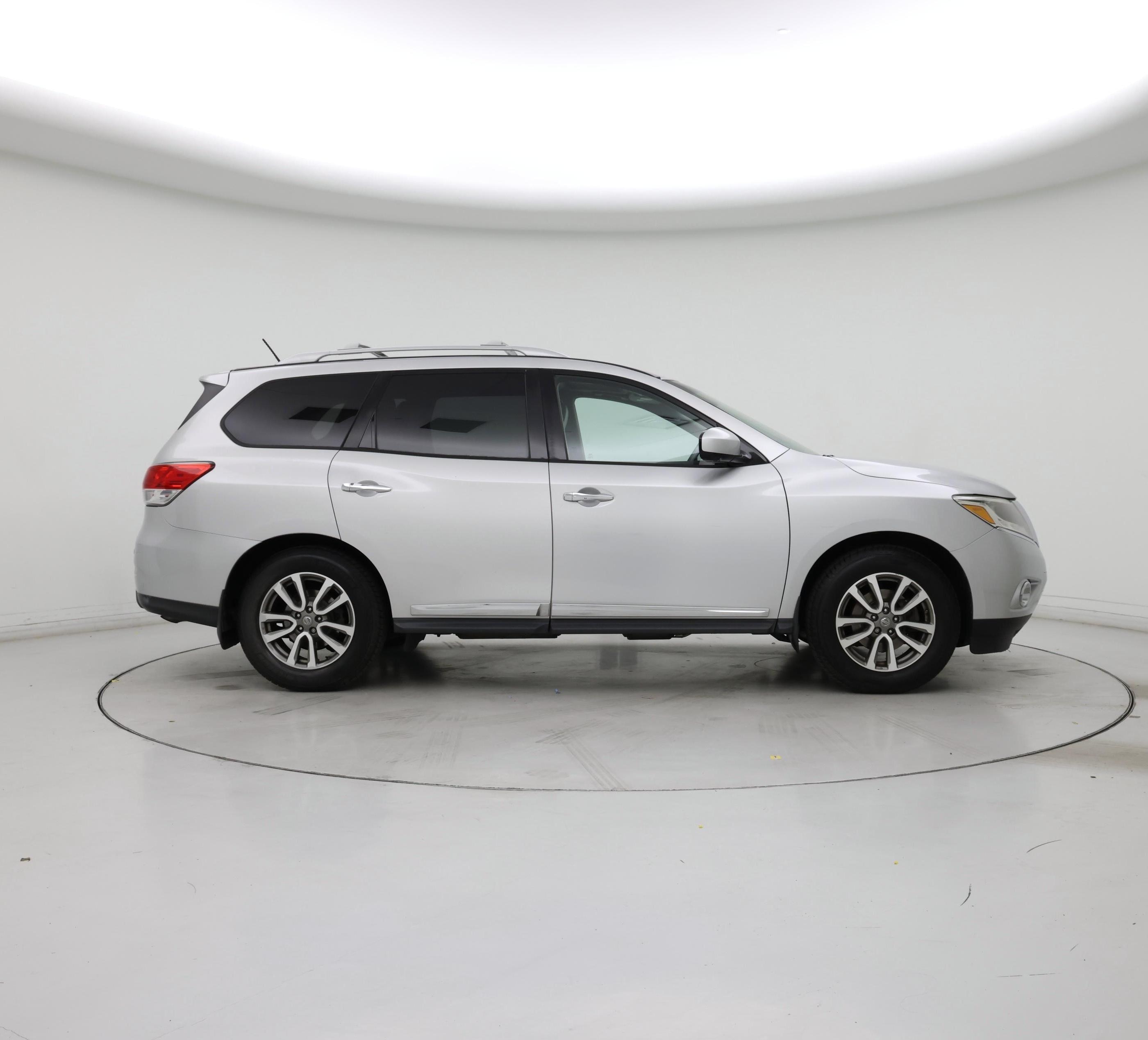 Thumbnail: 2015 Nissan Pathfinder - 7