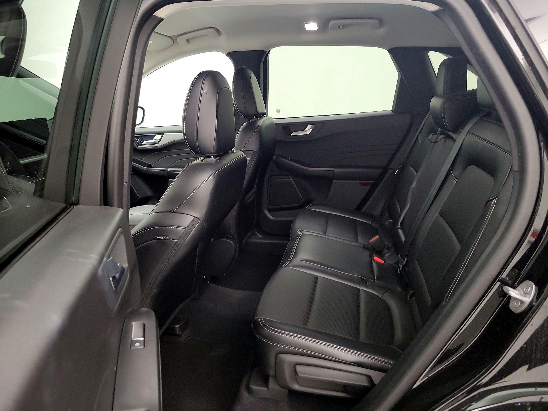 Thumbnail: 2023 Ford Escape - 19