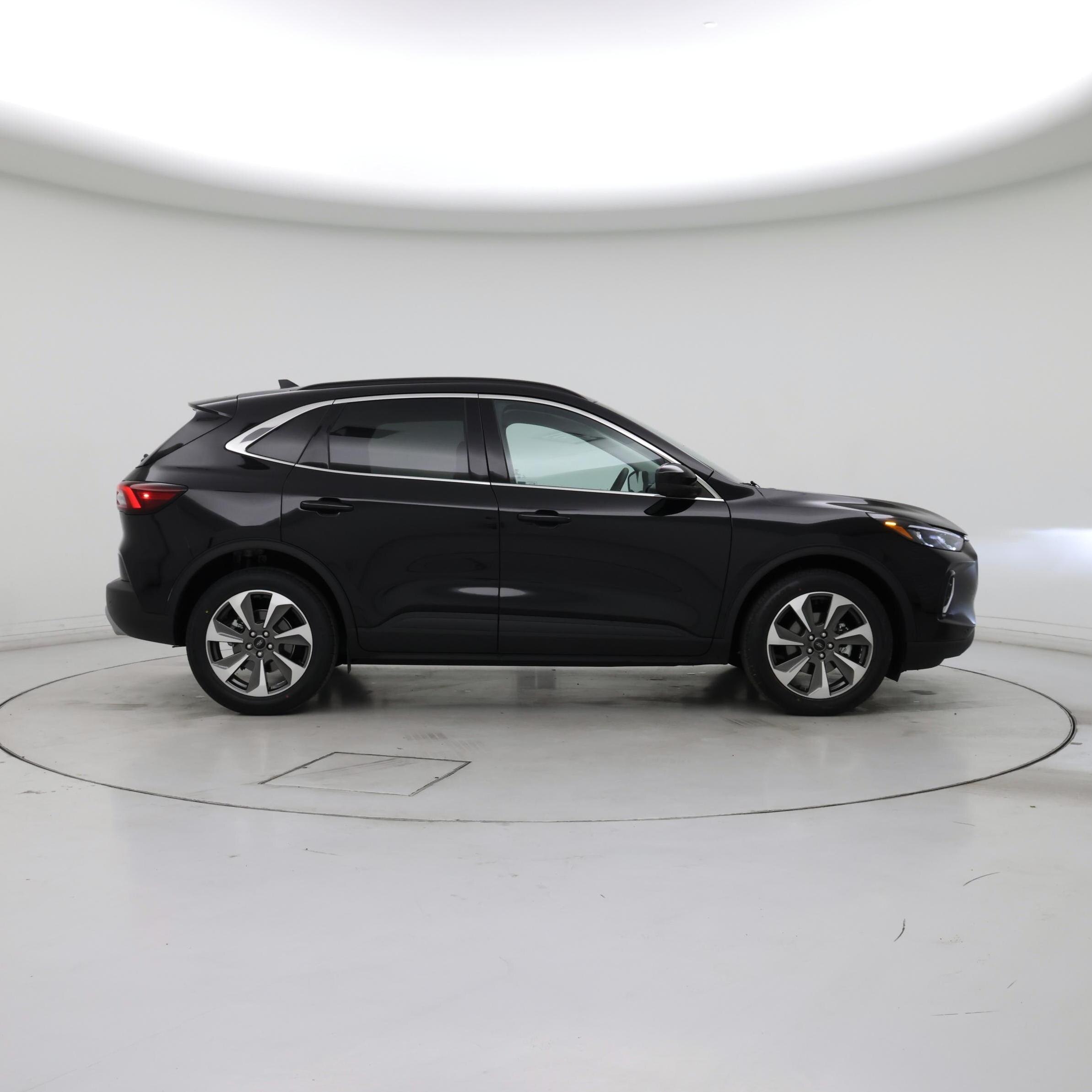 Thumbnail: 2023 Ford Escape - 7