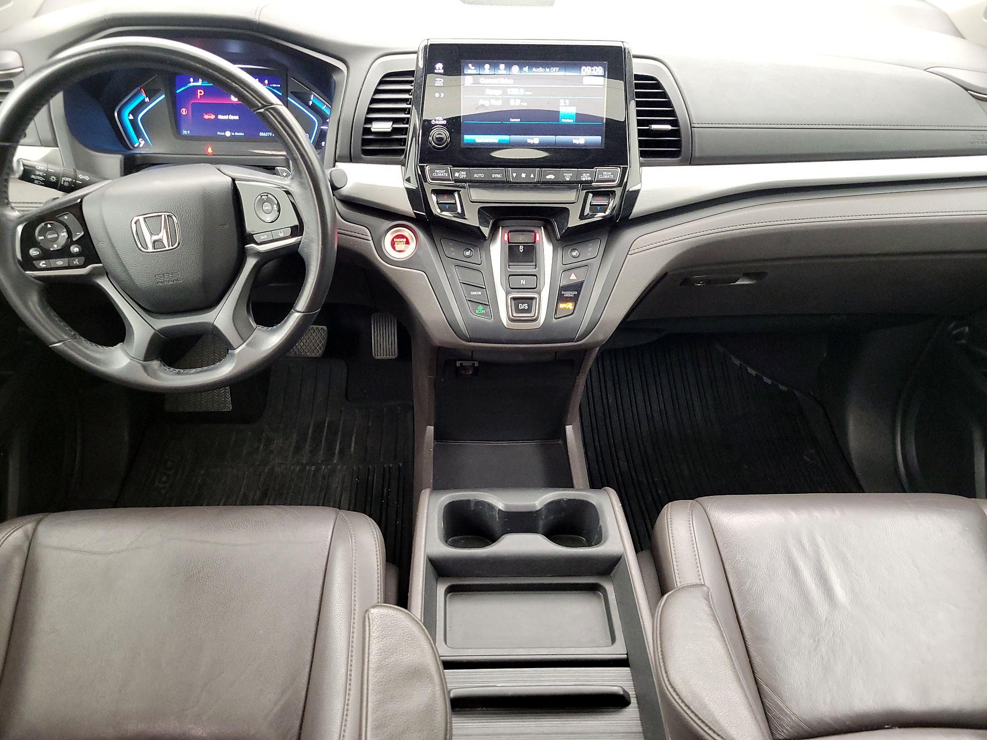 Thumbnail: 2018 Honda Odyssey - 9