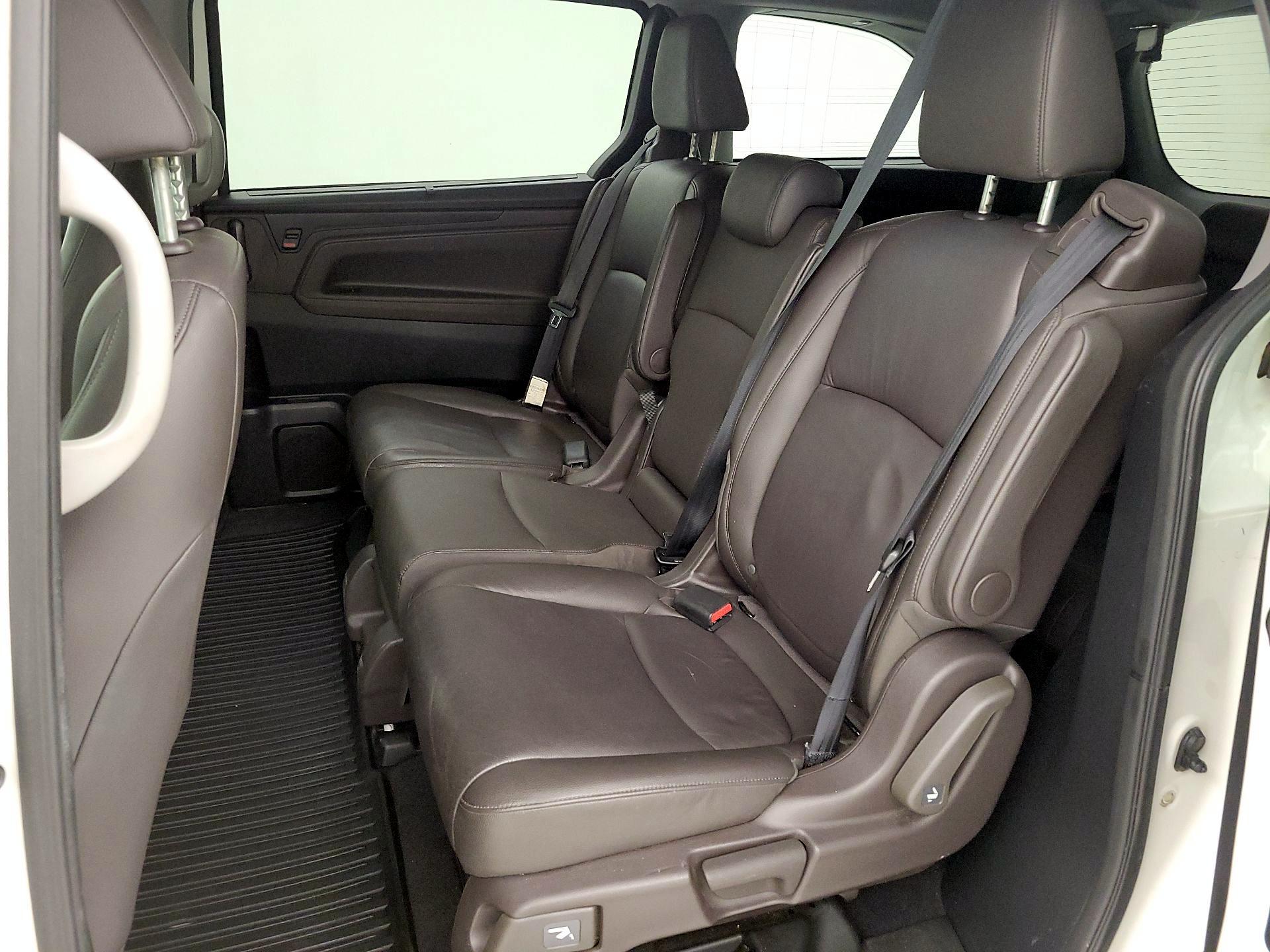 Thumbnail: 2018 Honda Odyssey - 20