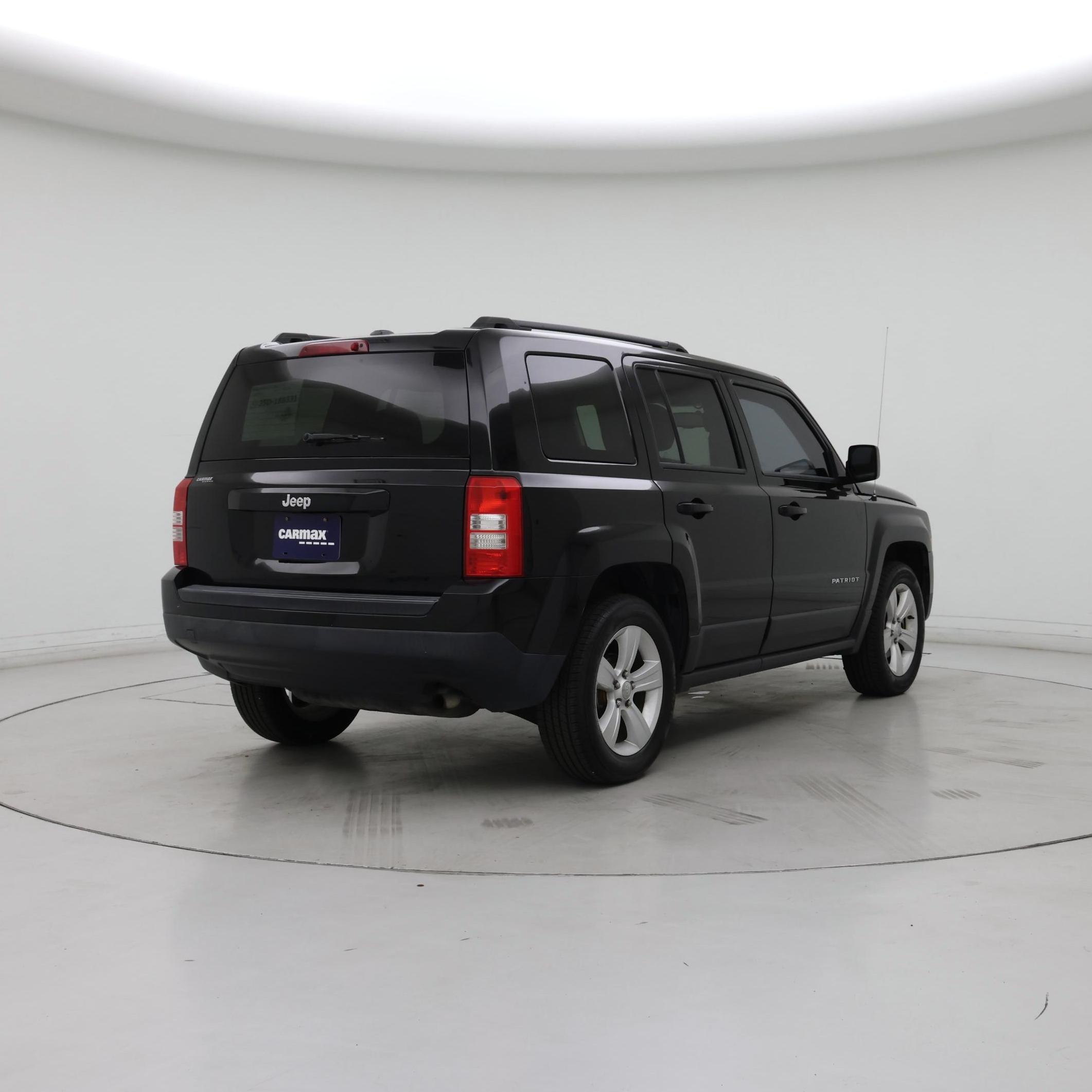 Thumbnail: 2016 Jeep Patriot - 8