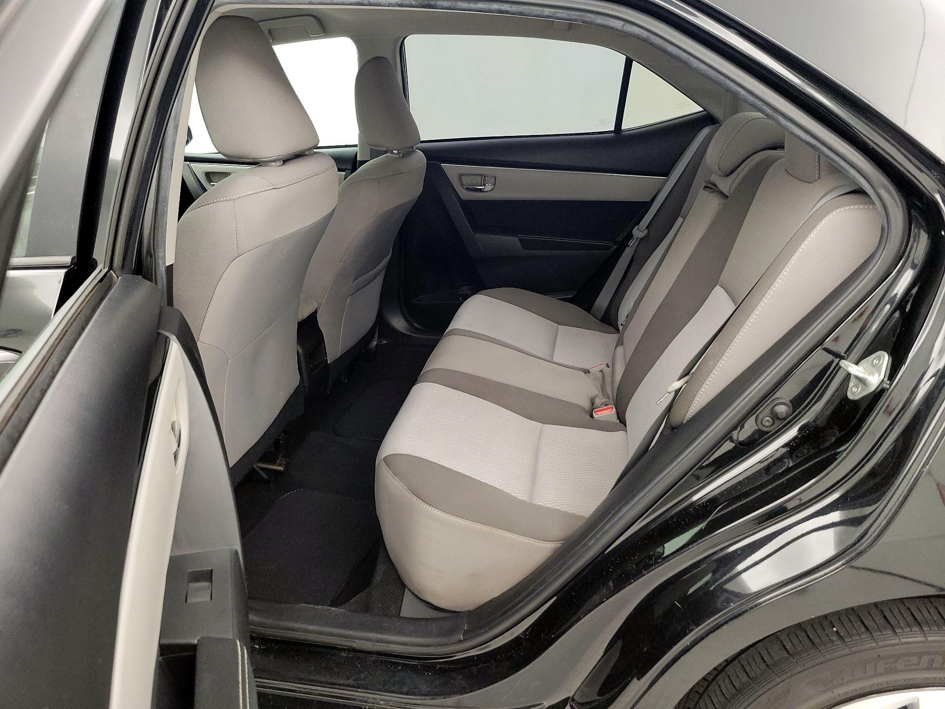 Thumbnail: 2019 Toyota Corolla - 19