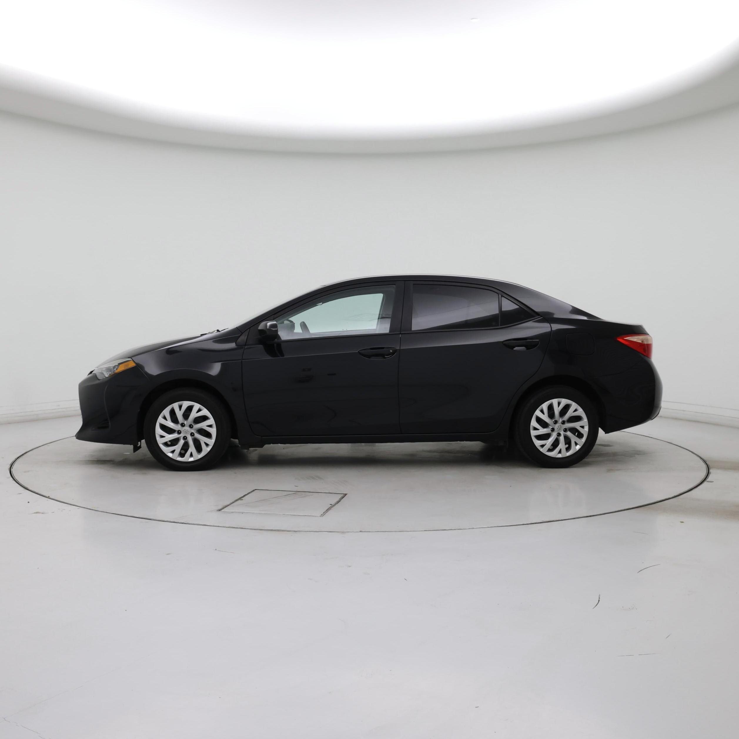 Thumbnail: 2019 Toyota Corolla - 3