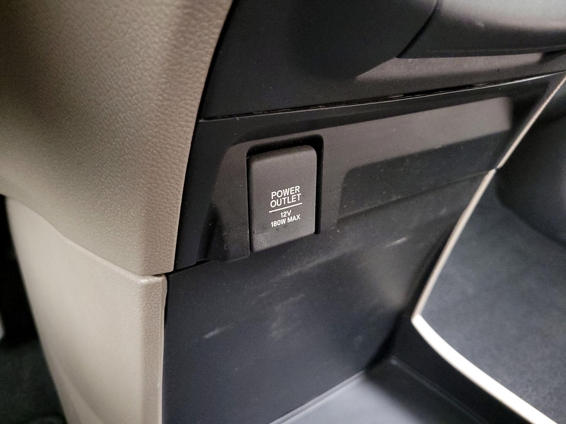 Thumbnail: 2019 Honda Odyssey - 18
