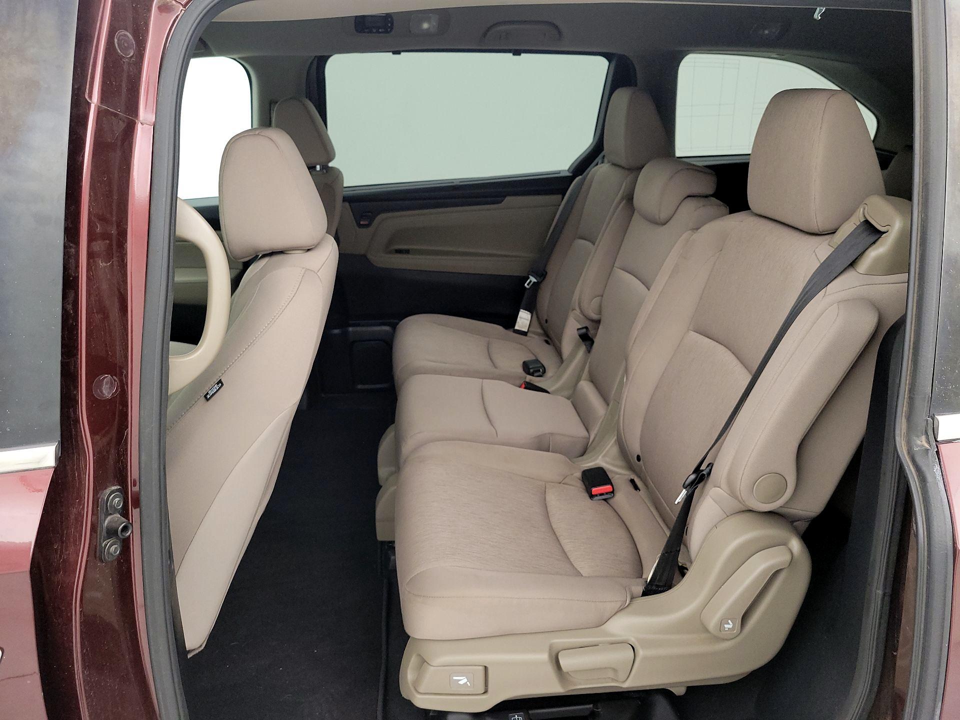 Thumbnail: 2019 Honda Odyssey - 19
