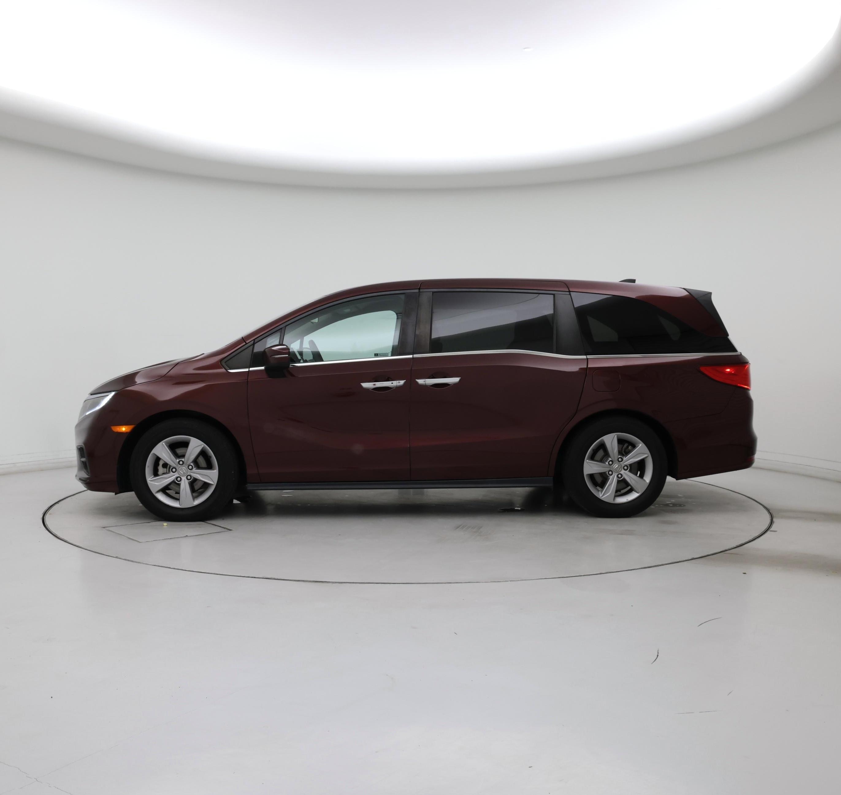 Thumbnail: 2019 Honda Odyssey - 3