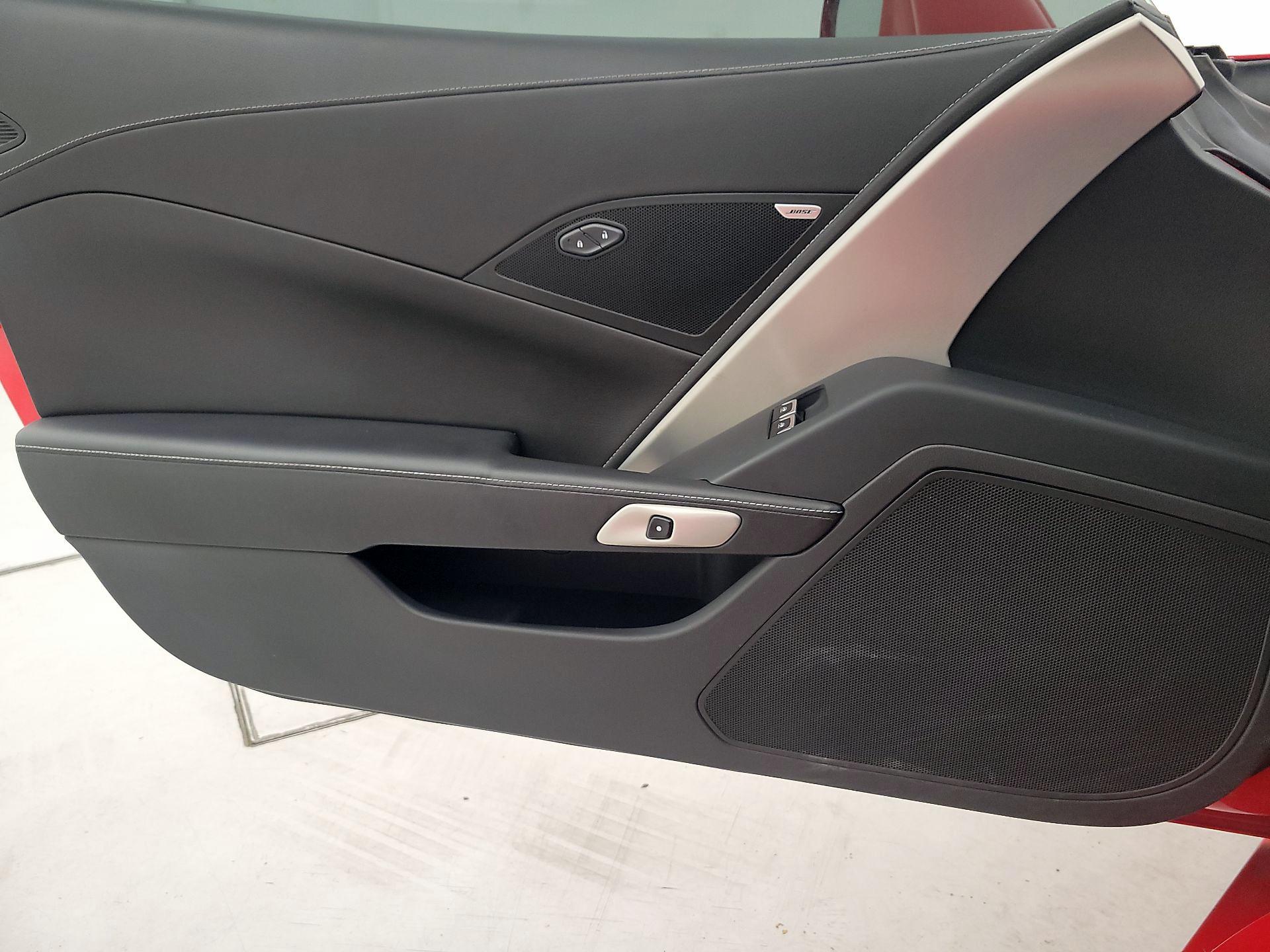 Thumbnail: 2014 Chevrolet Corvette - 12