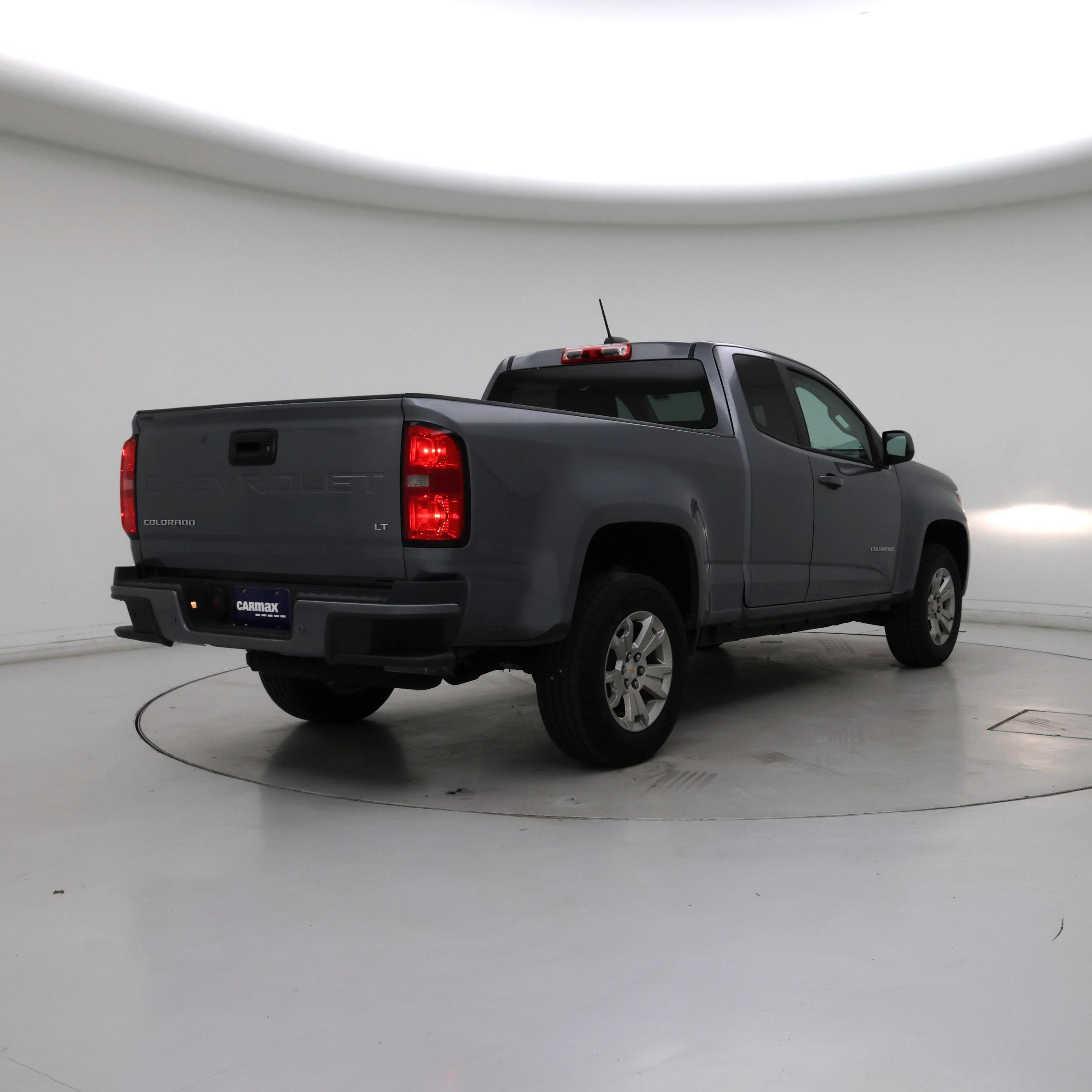Thumbnail: 2022 Chevrolet Colorado - 8