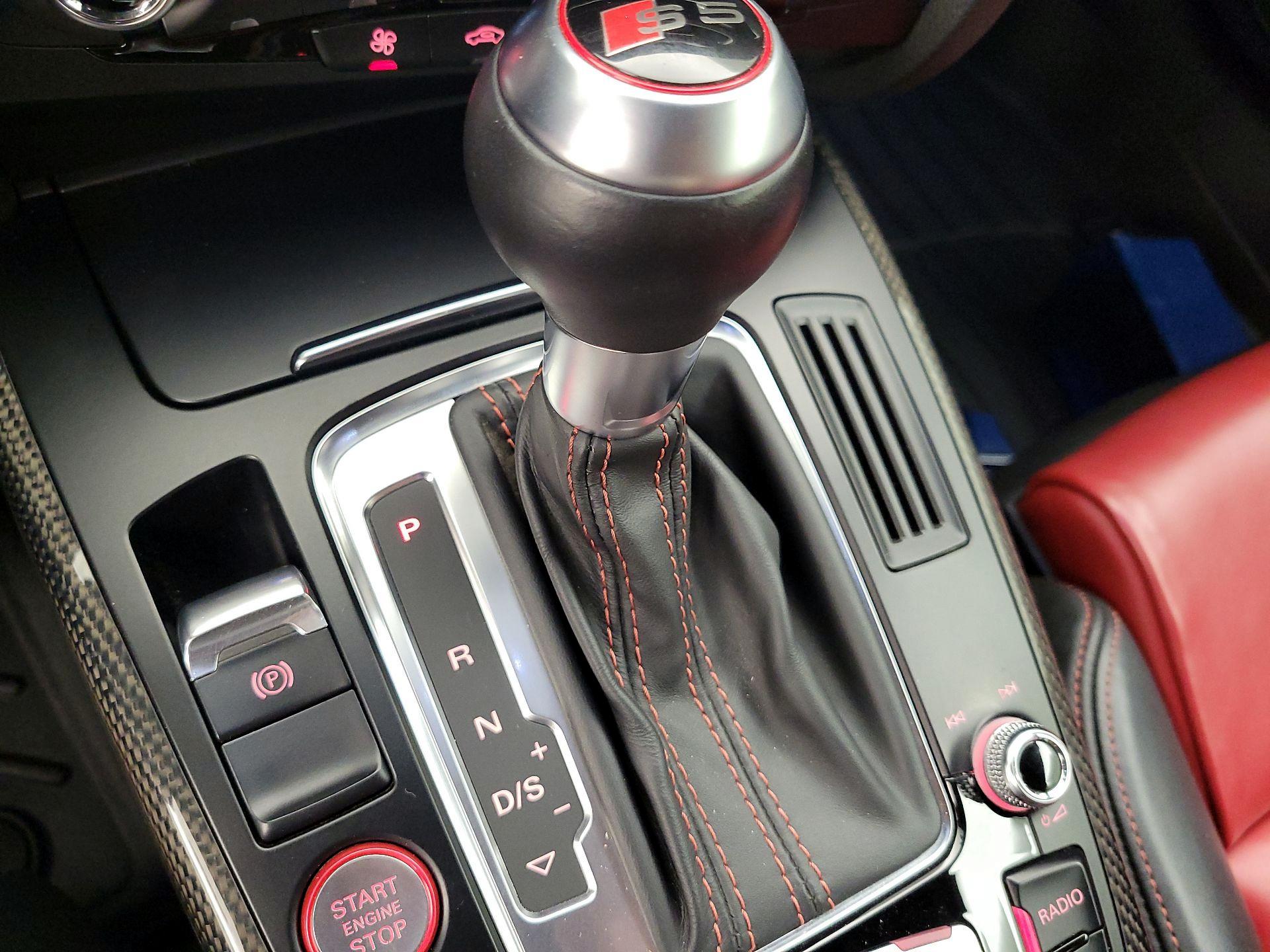 Thumbnail: 2014 Audi S5 - 17