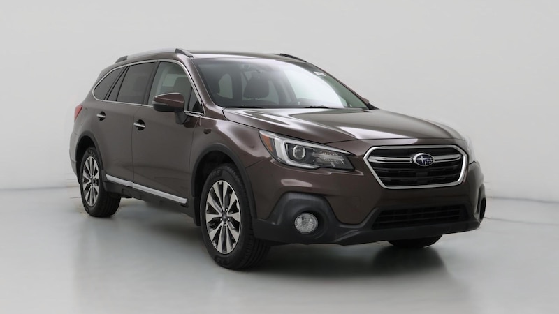 2019 Subaru Outback 2.5i Touring Hero Image