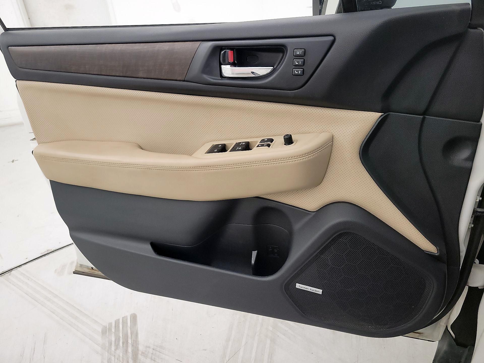 Thumbnail: 2016 Subaru Outback - 12