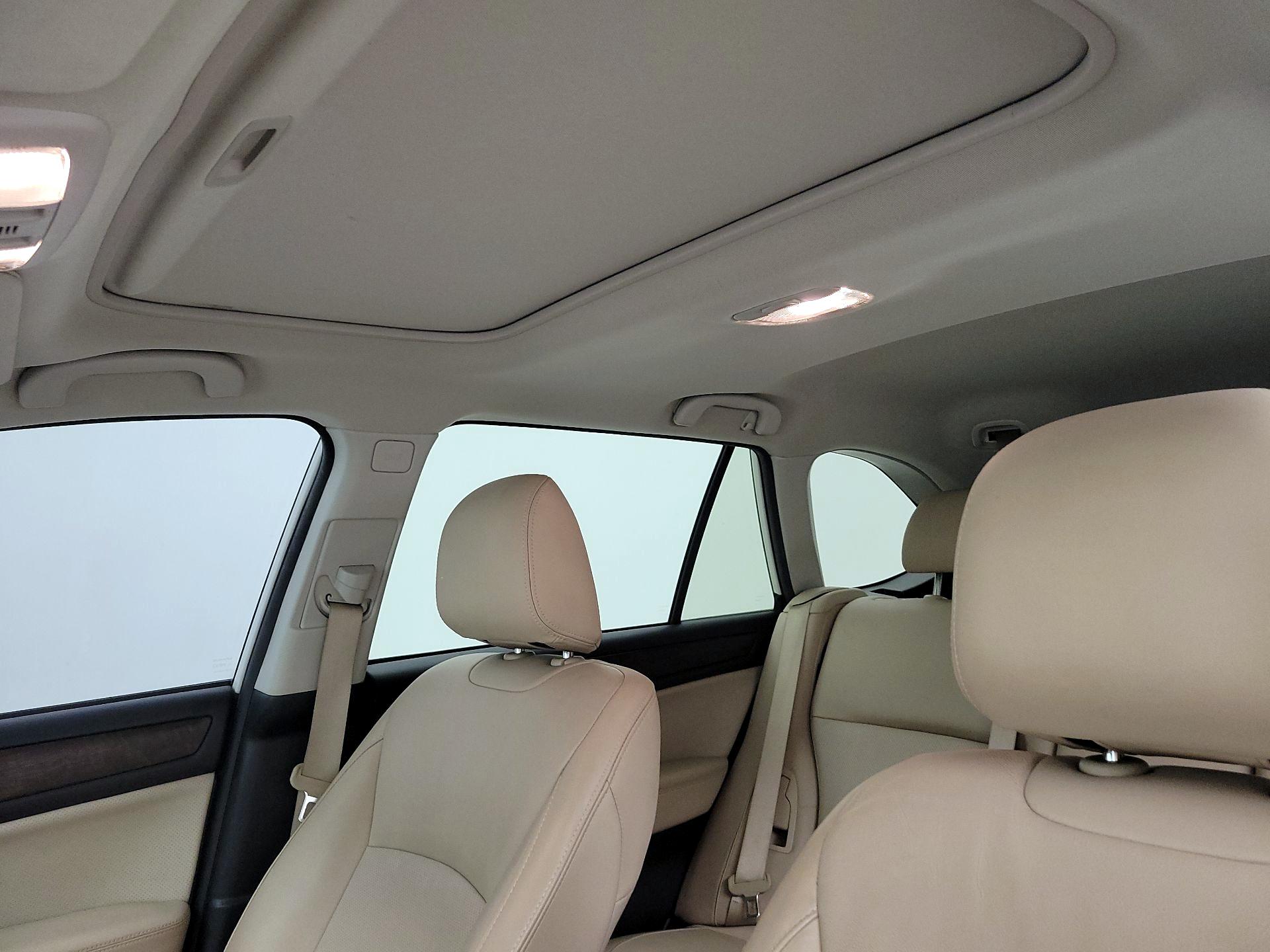 Thumbnail: 2016 Subaru Outback - 19
