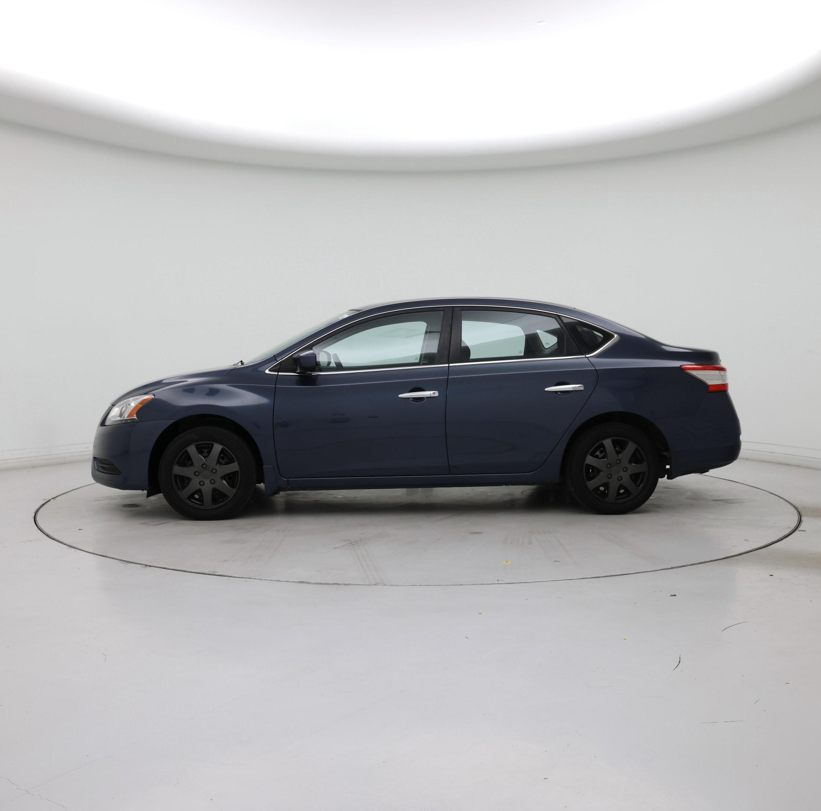 Thumbnail: 2014 Nissan Sentra - 3