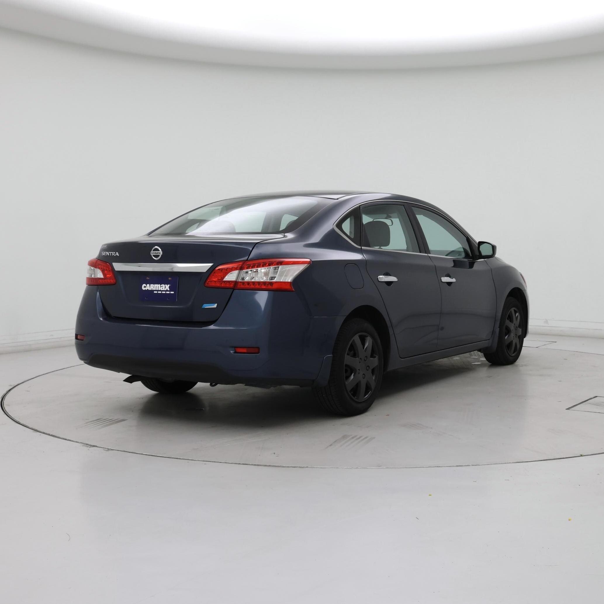 Thumbnail: 2014 Nissan Sentra - 8