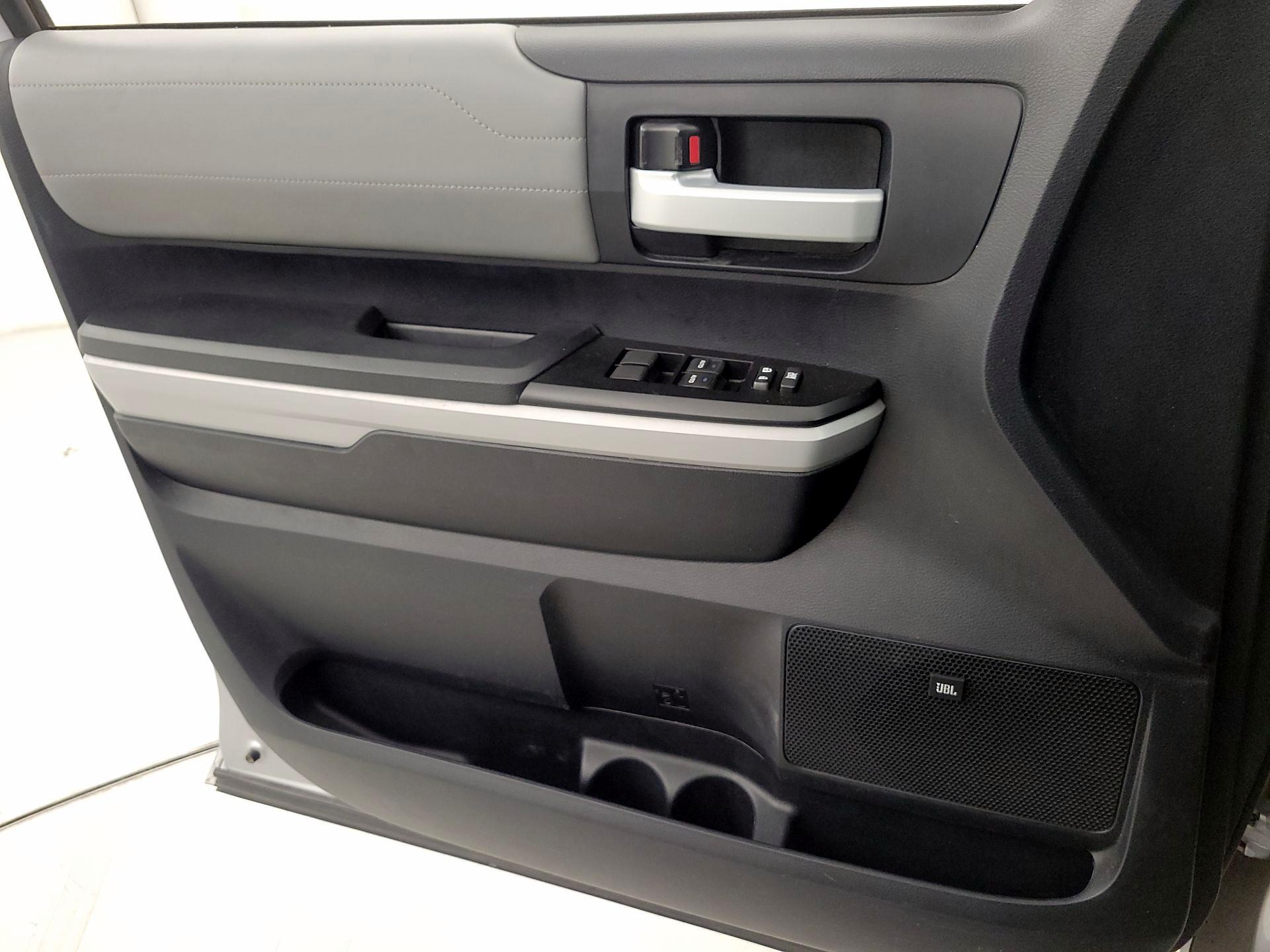 Thumbnail: 2019 Toyota Tundra - 12