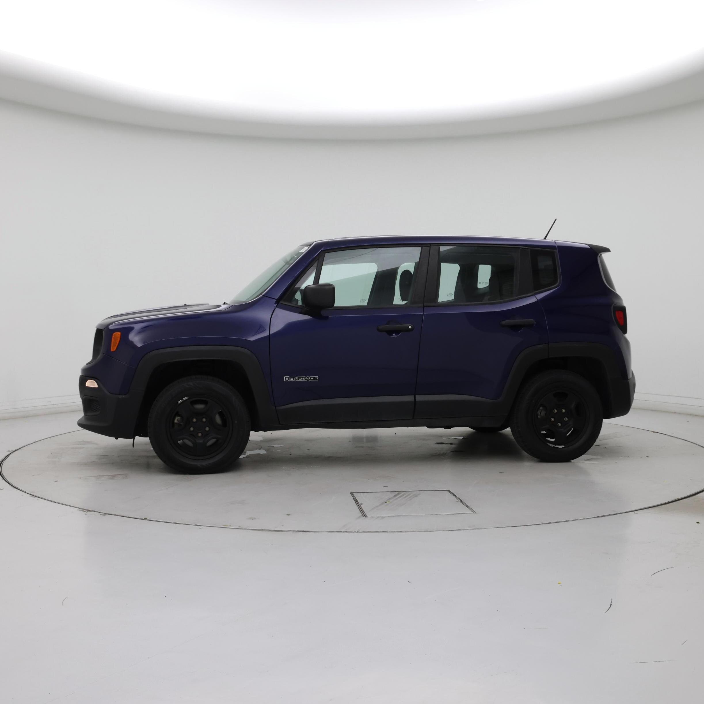 Thumbnail: 2017 Jeep Renegade - 3