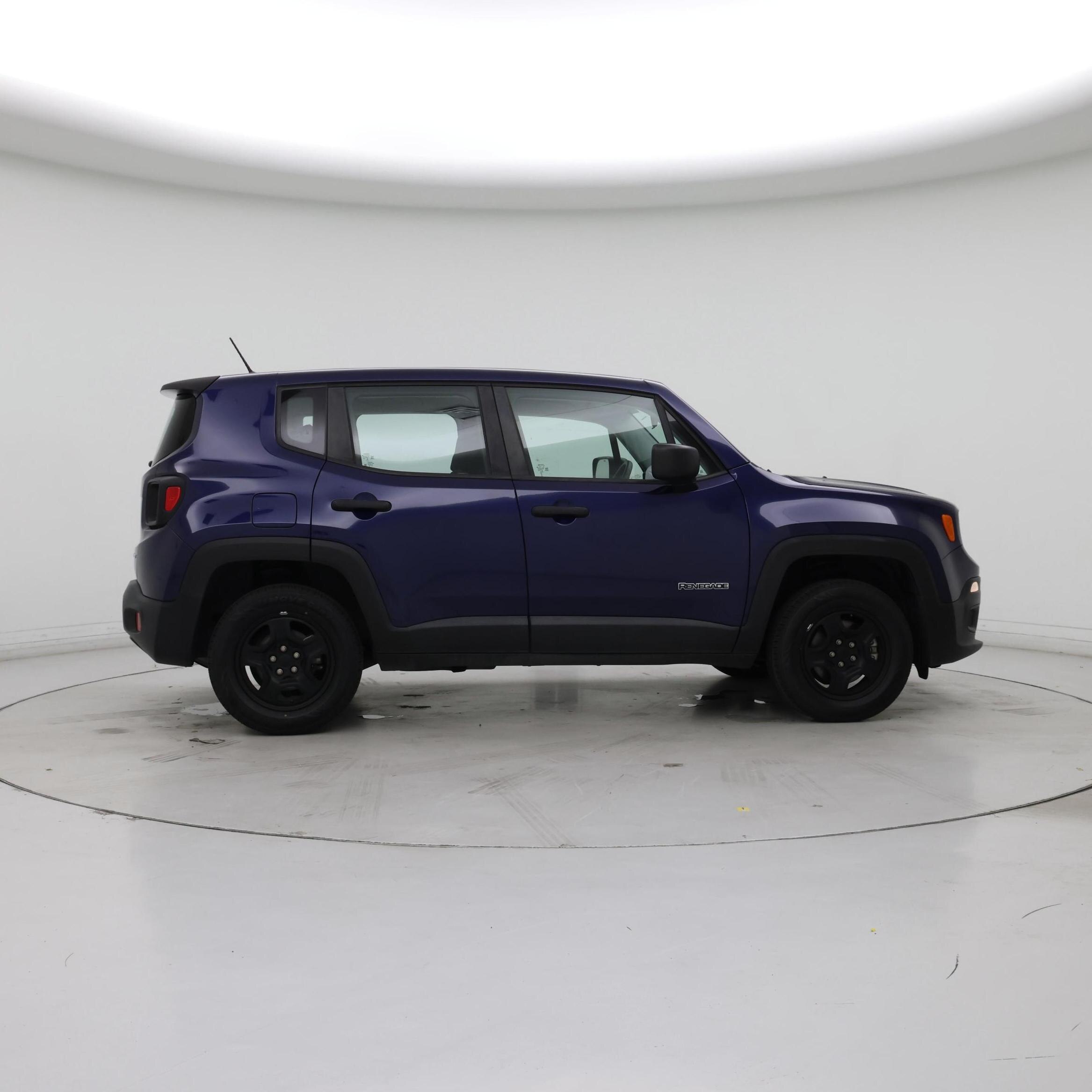 Thumbnail: 2017 Jeep Renegade - 7