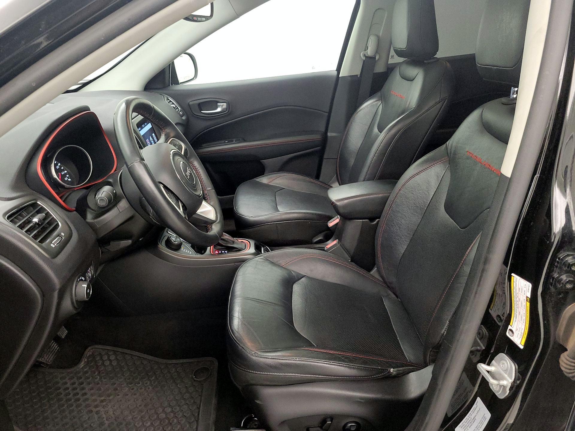 Thumbnail: 2017 Jeep Compass - 11
