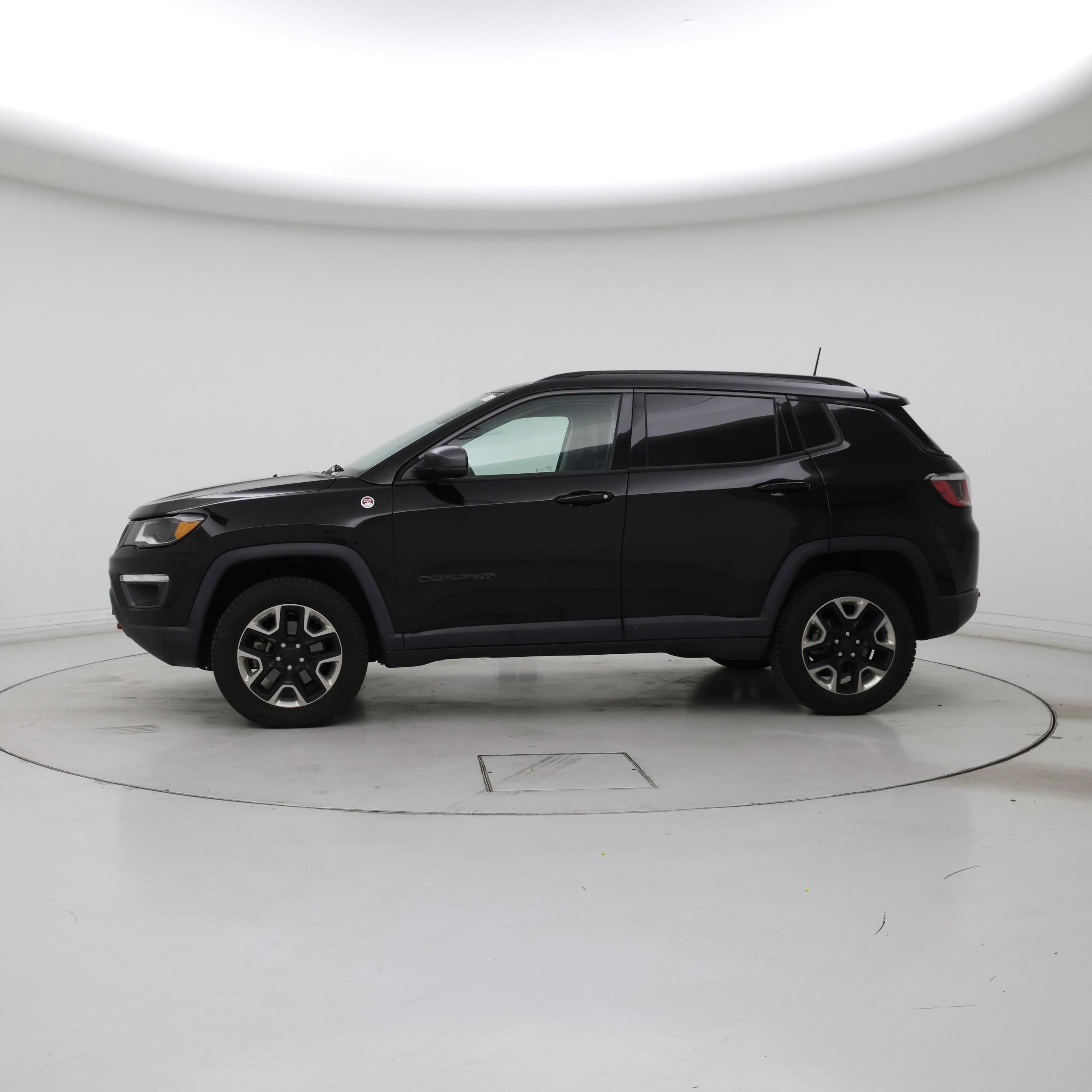 Thumbnail: 2017 Jeep Compass - 3
