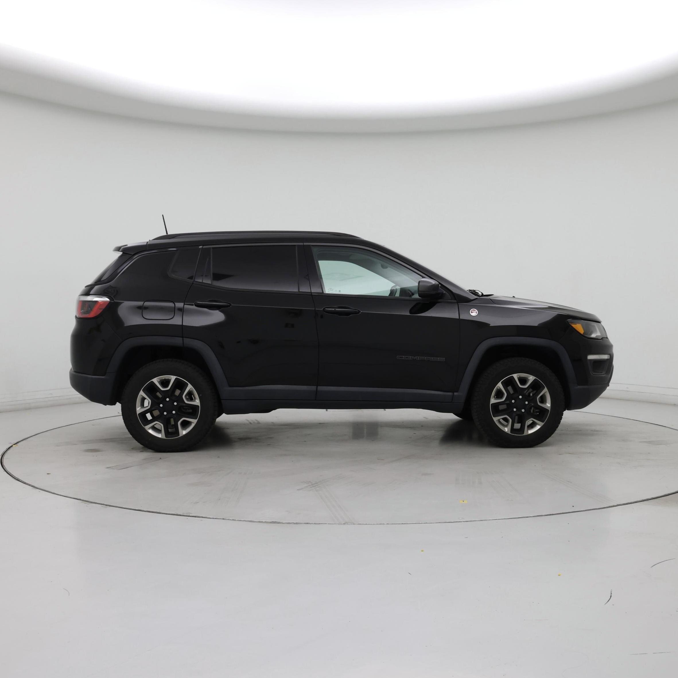 Thumbnail: 2017 Jeep Compass - 7