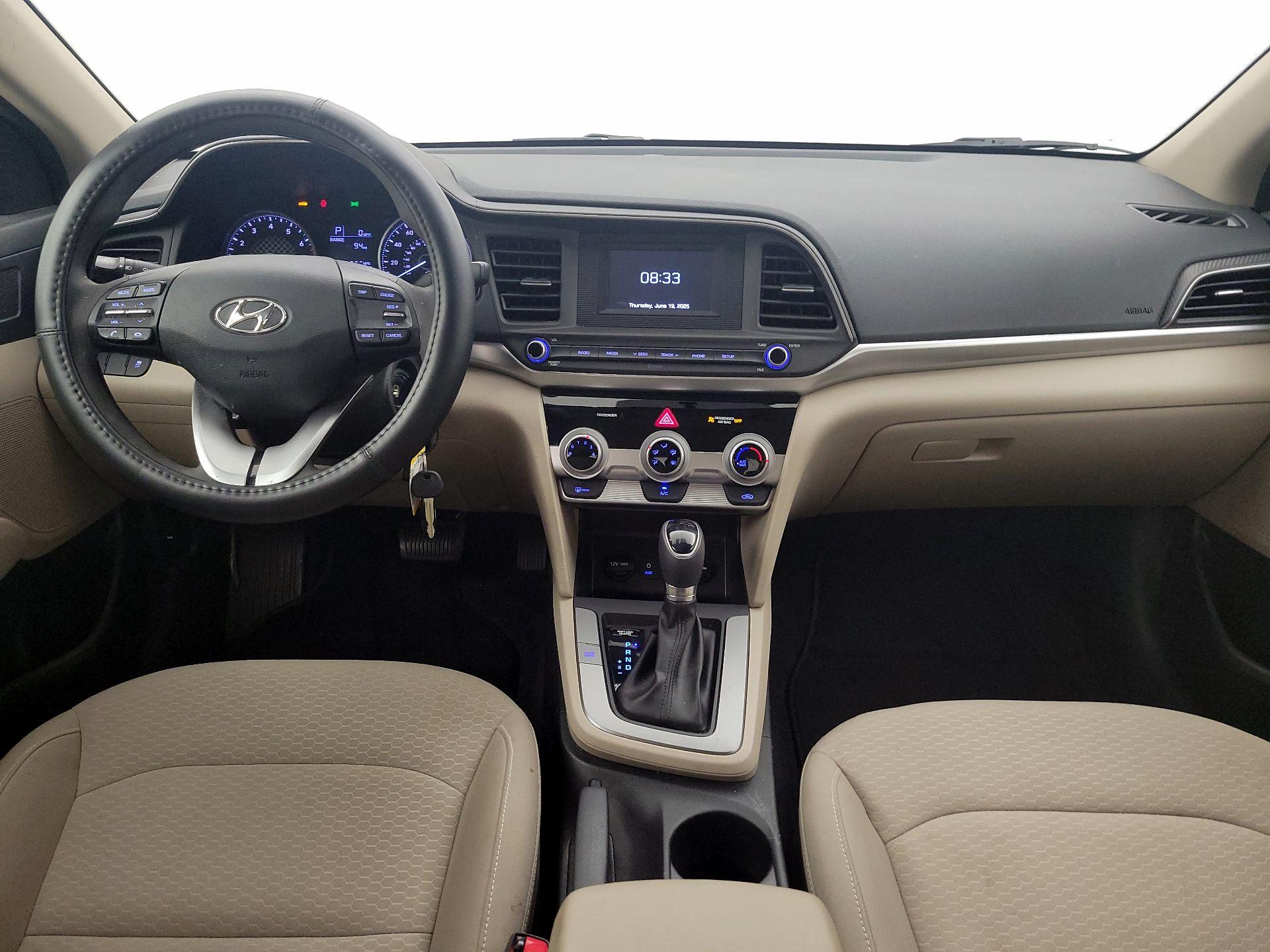 Thumbnail: 2019 Hyundai Elantra - 9