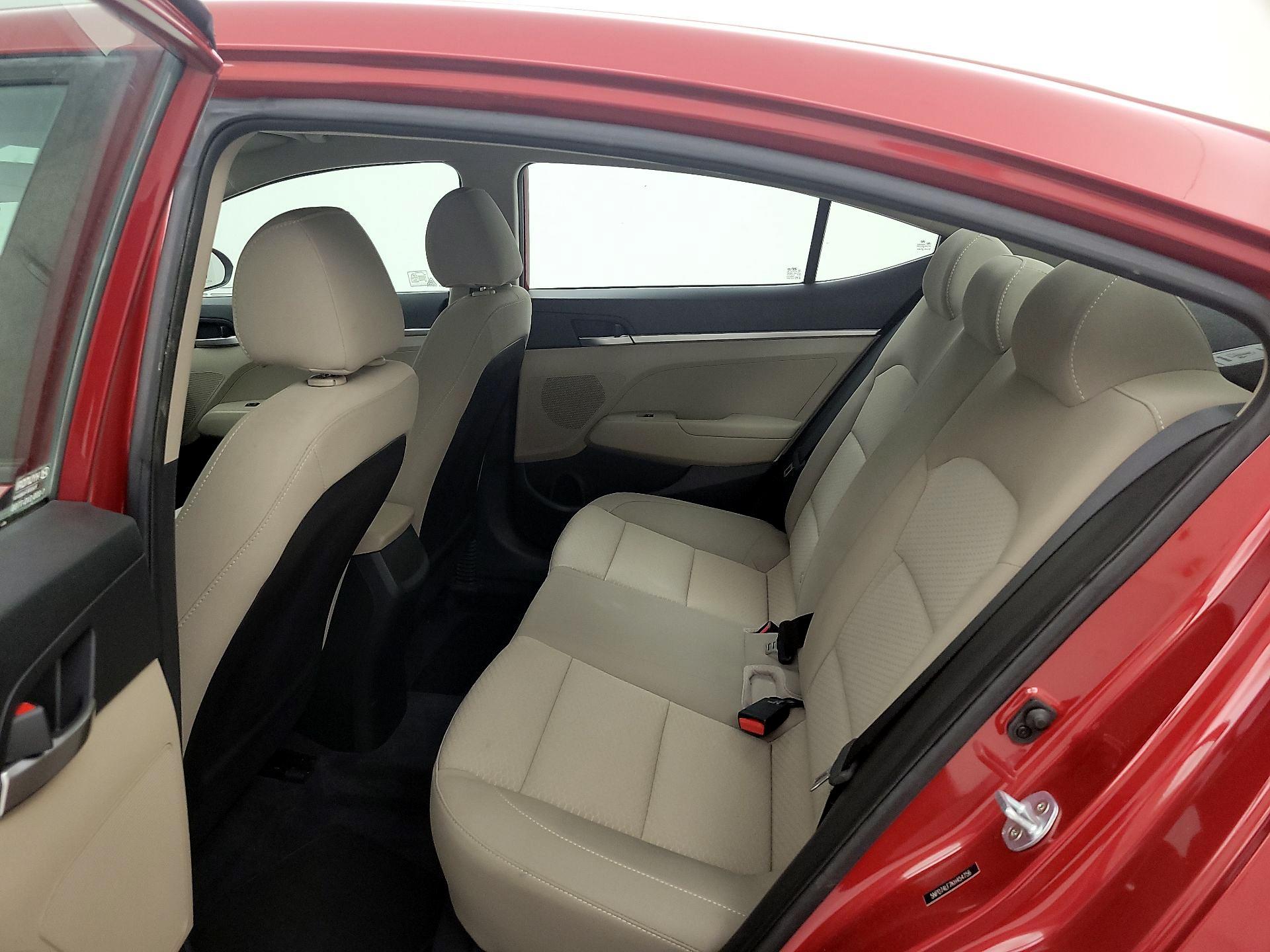 Thumbnail: 2019 Hyundai Elantra - 19