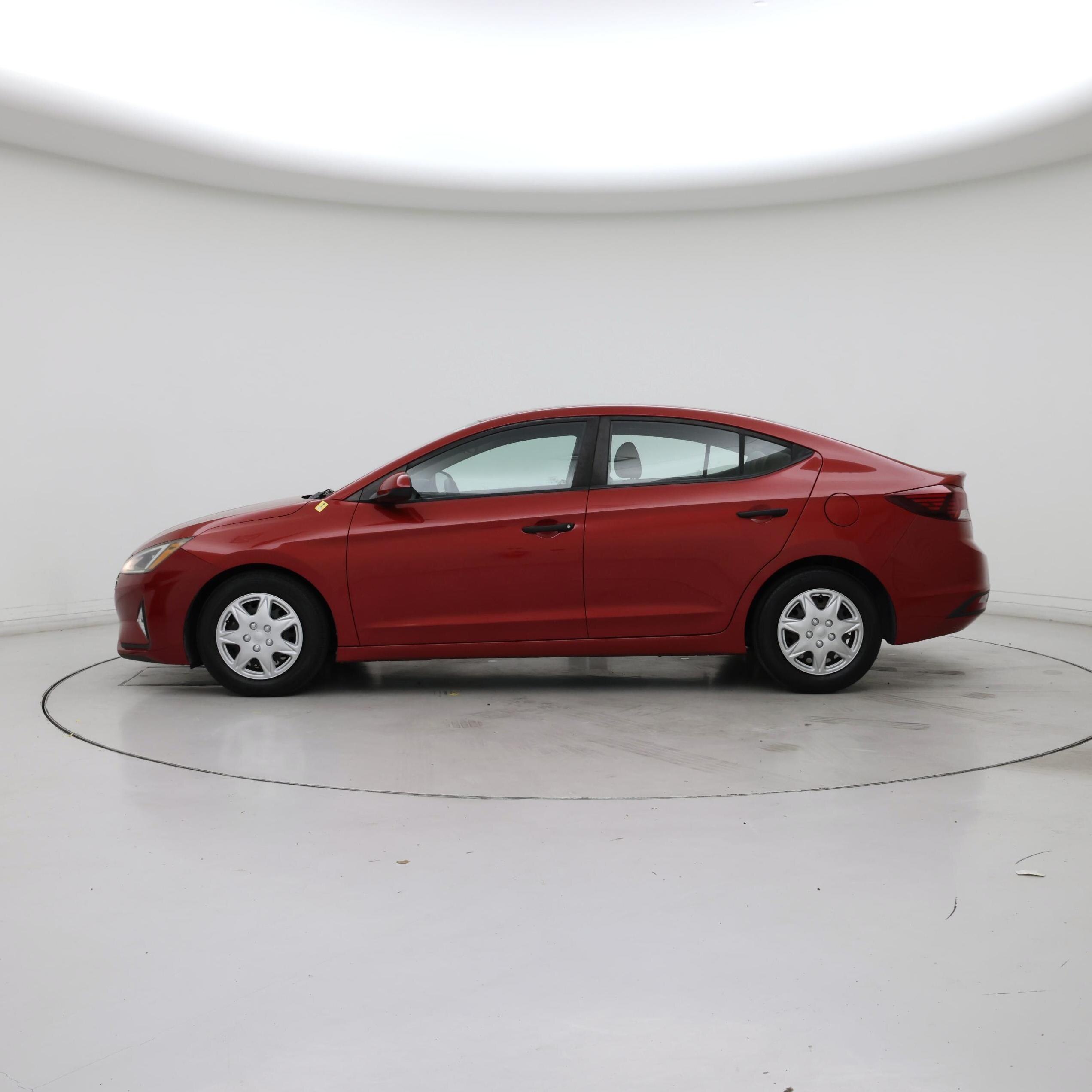 Thumbnail: 2019 Hyundai Elantra - 3