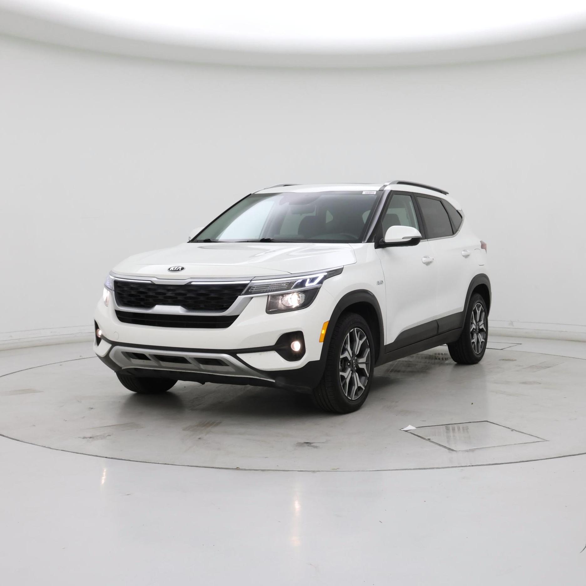 Thumbnail: 2021 Kia Seltos - 4
