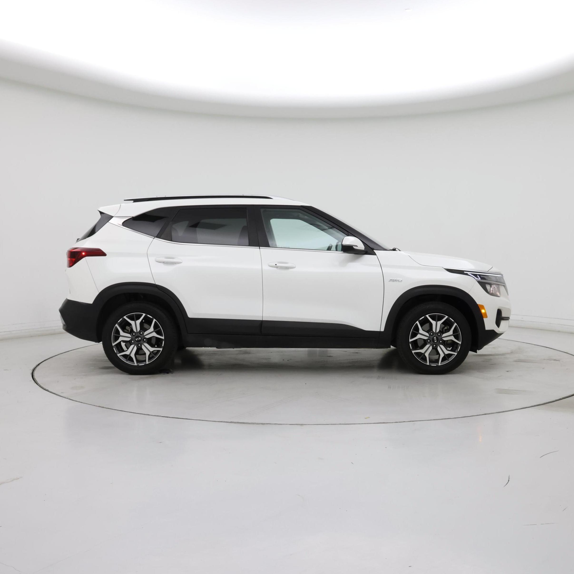 Thumbnail: 2021 Kia Seltos - 7