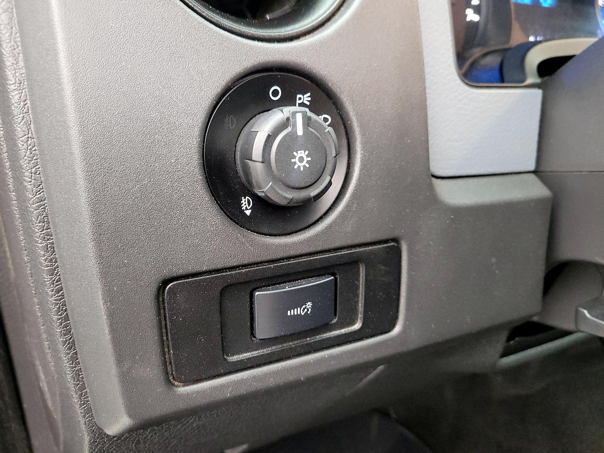 Thumbnail: 2014 Ford F-150 - 13