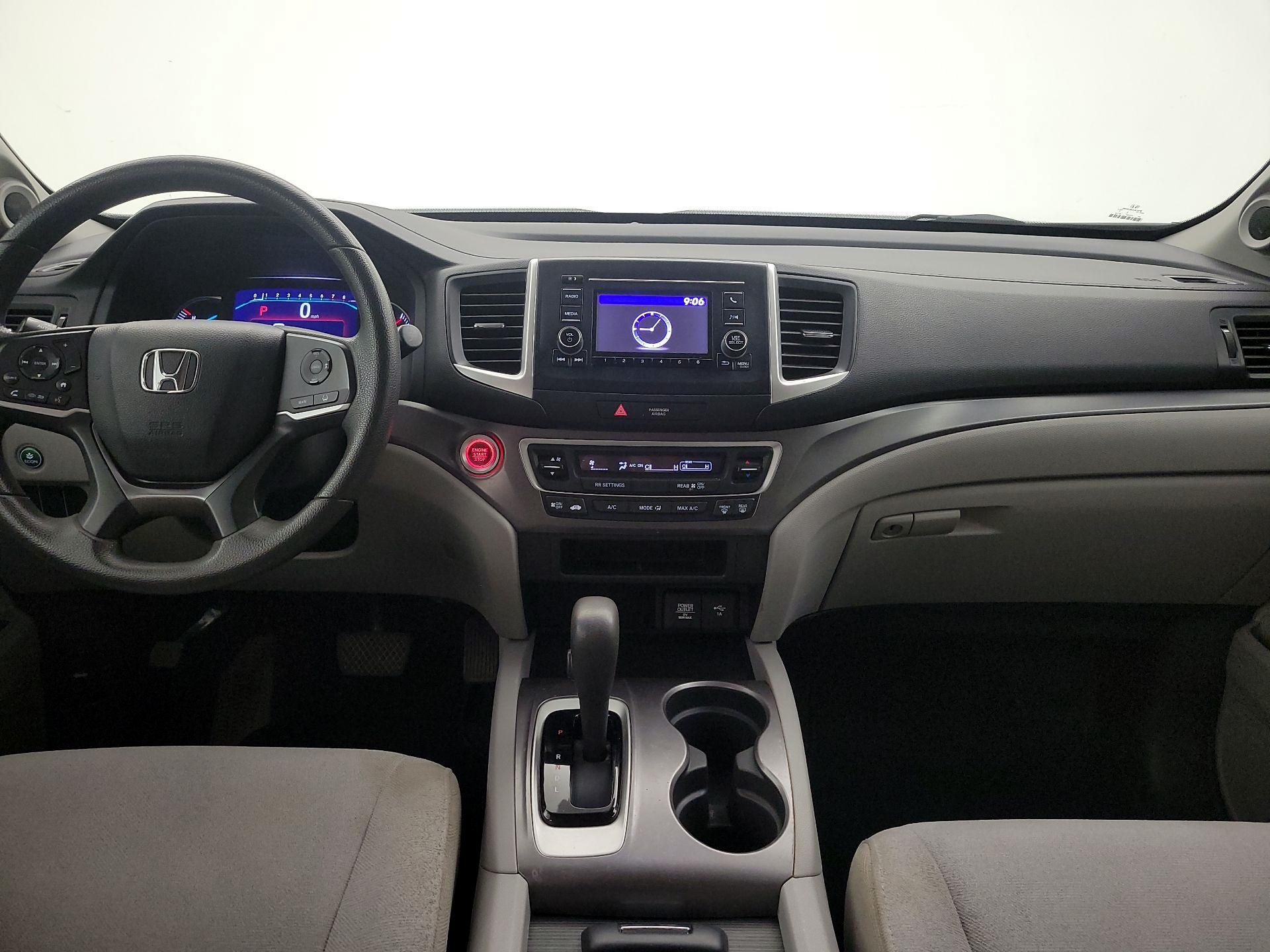 Thumbnail: 2020 Honda Pilot - 9