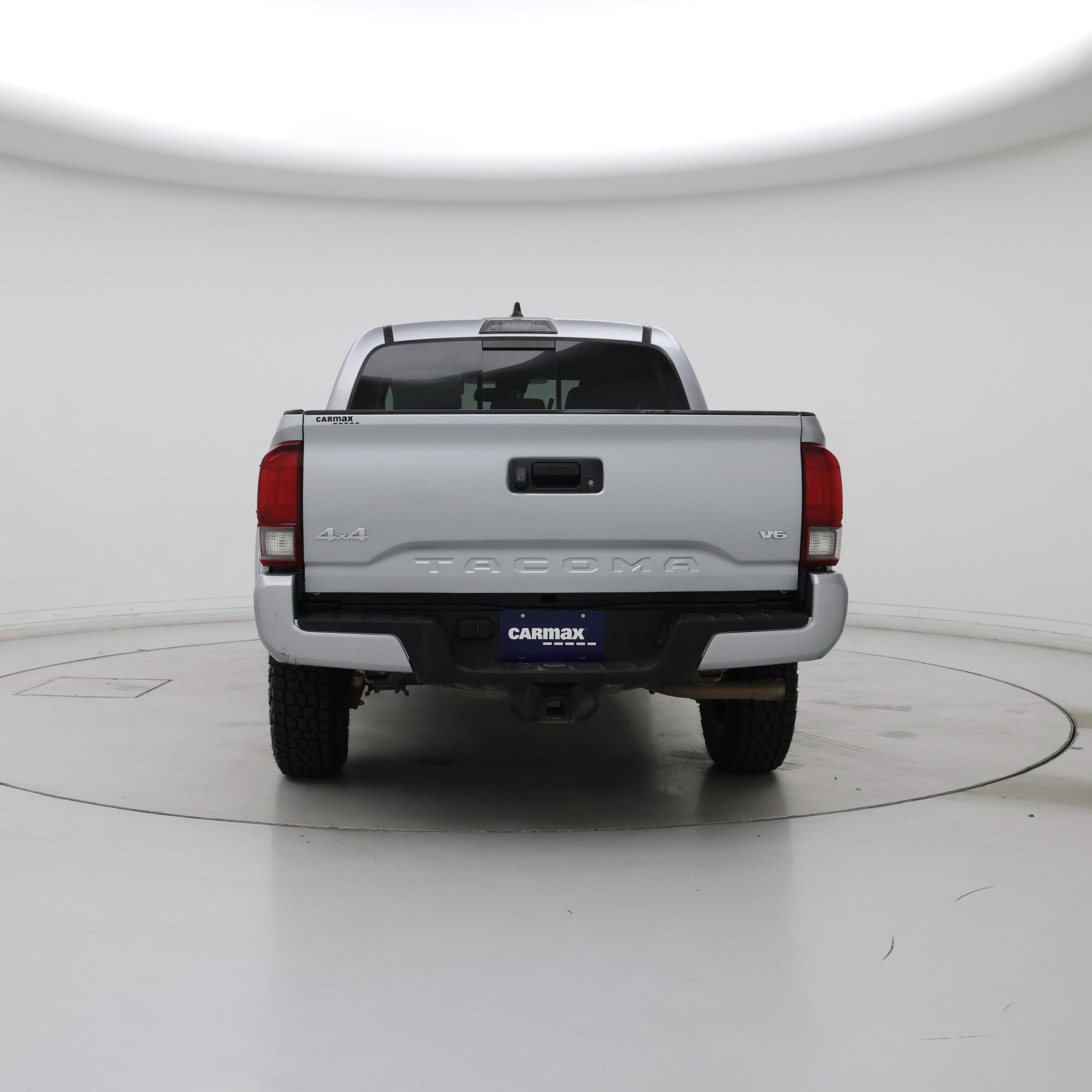 Thumbnail: 2022 Toyota Tacoma - 6