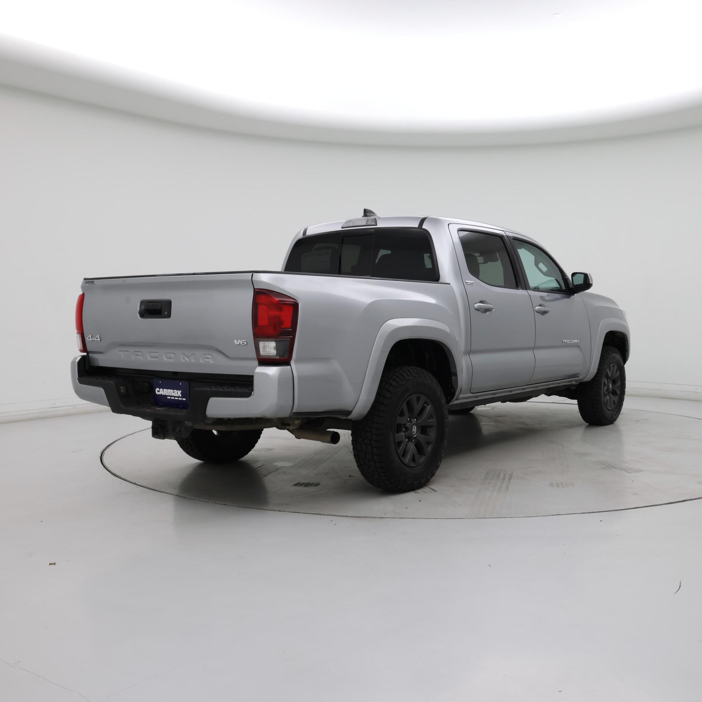 Thumbnail: 2022 Toyota Tacoma - 8