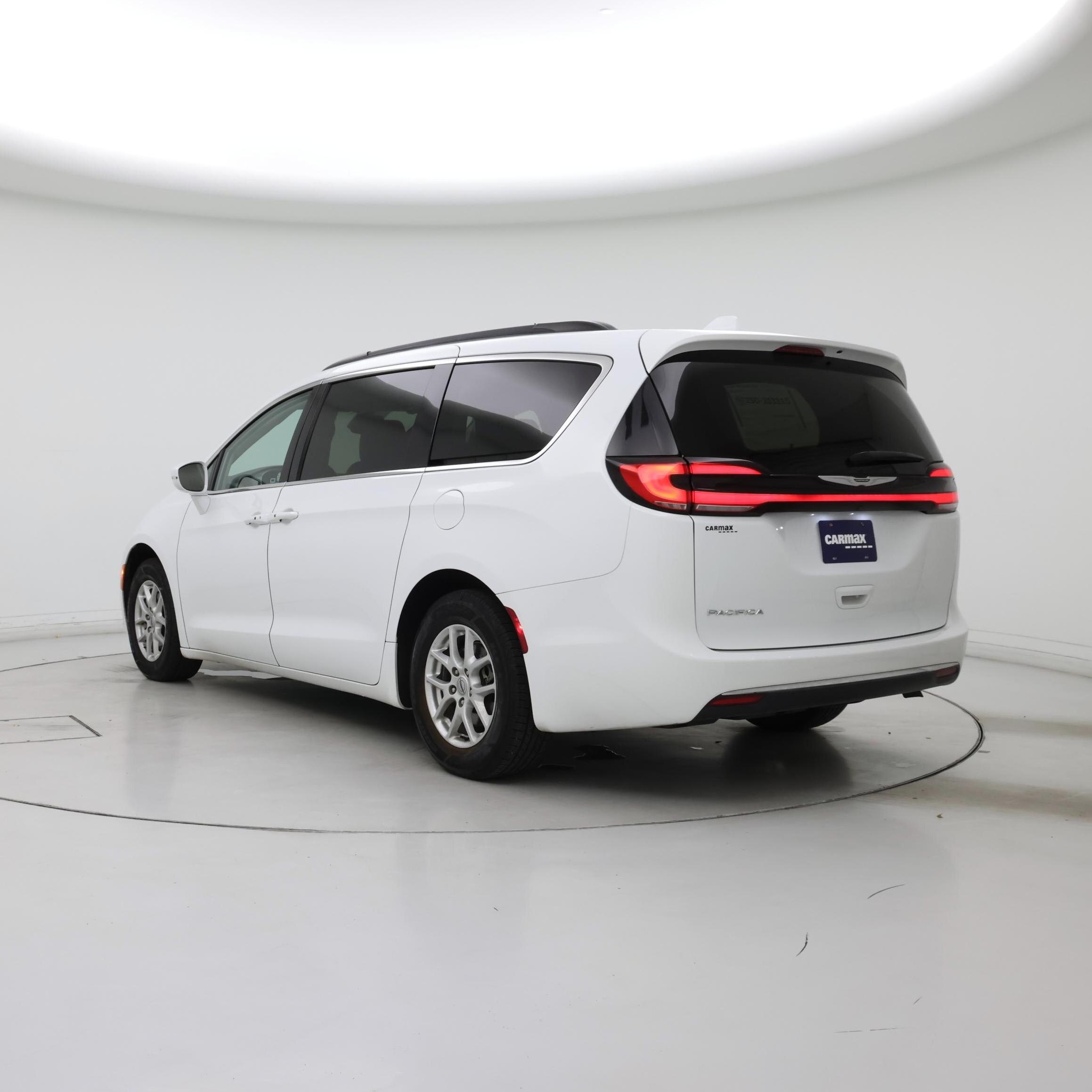 Thumbnail: 2022 Chrysler Pacifica - 2